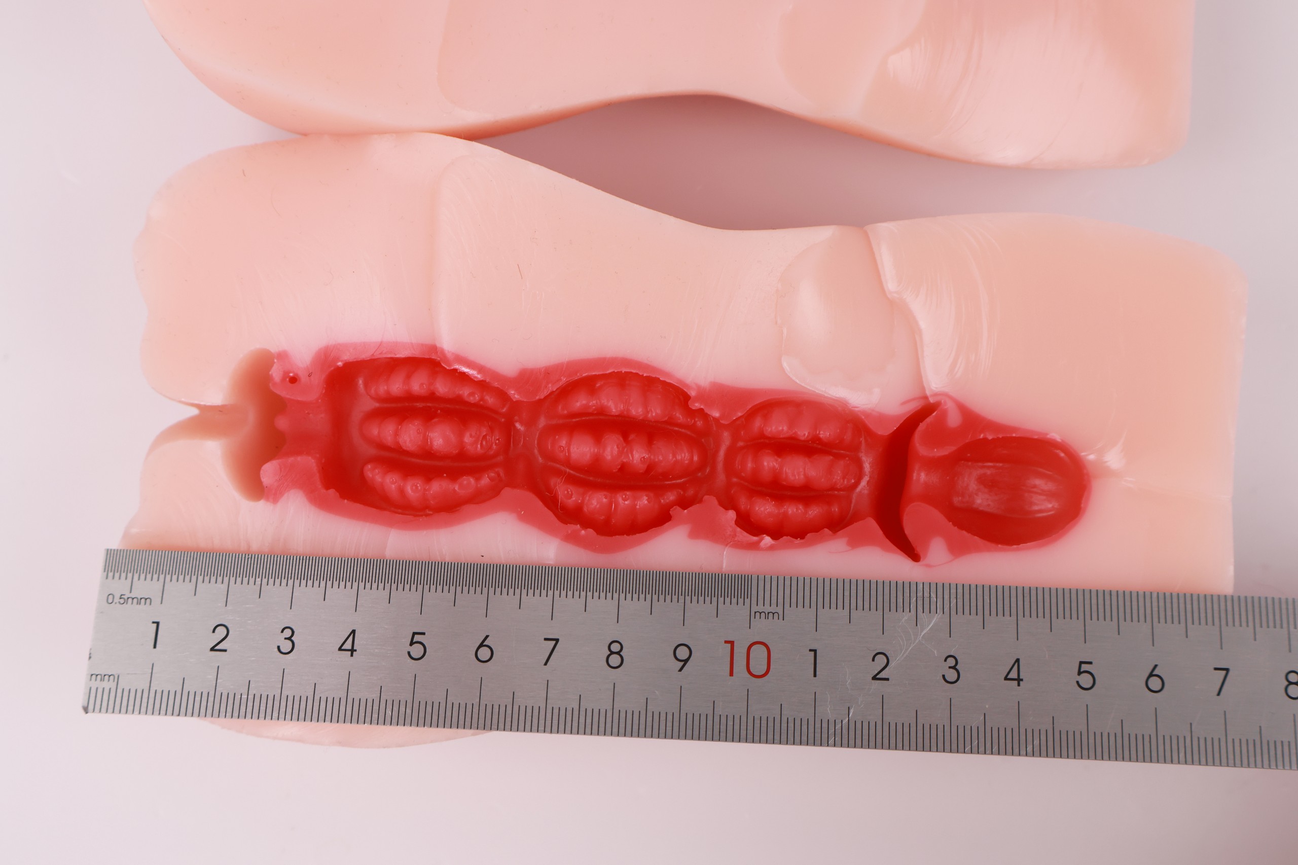 lovefactor——“职场魅魔”评测！在日本流行的剐蹭感设计，终于得到了一个厚实优质的"肉体"