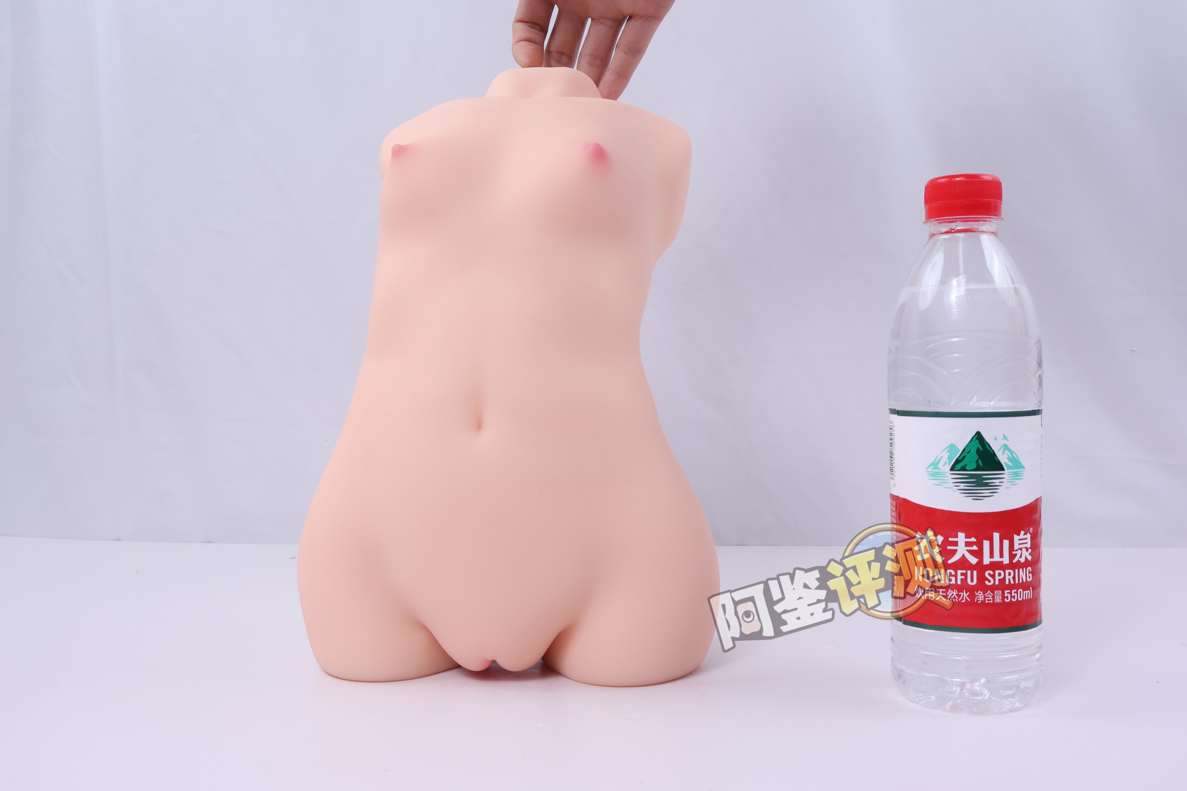 KAGUYANO——“柴慕斯"评测!高硬度的萝莉小身体倒模,你的乳头怎么尖尖的?