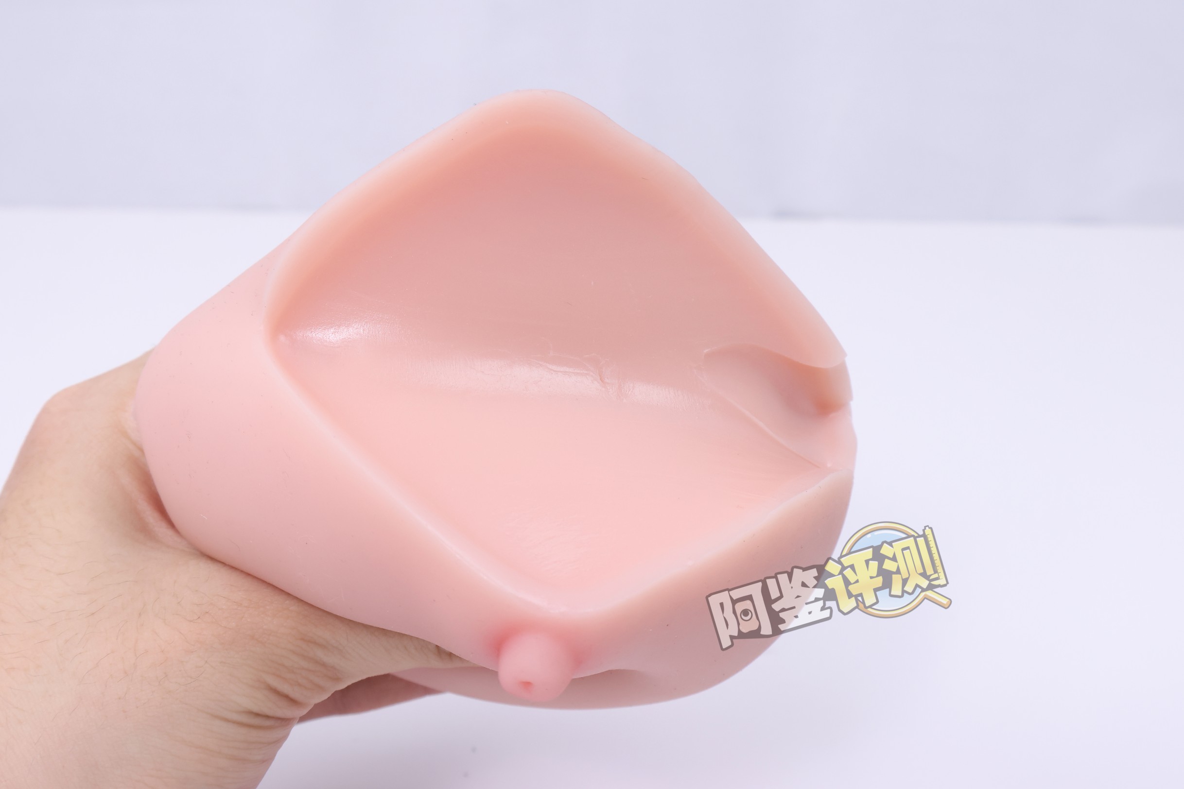 BONMOR——“美骨柔姬”评测!超级真实的肋骨握持感,但腿部和通道设计糟糕到难以相信