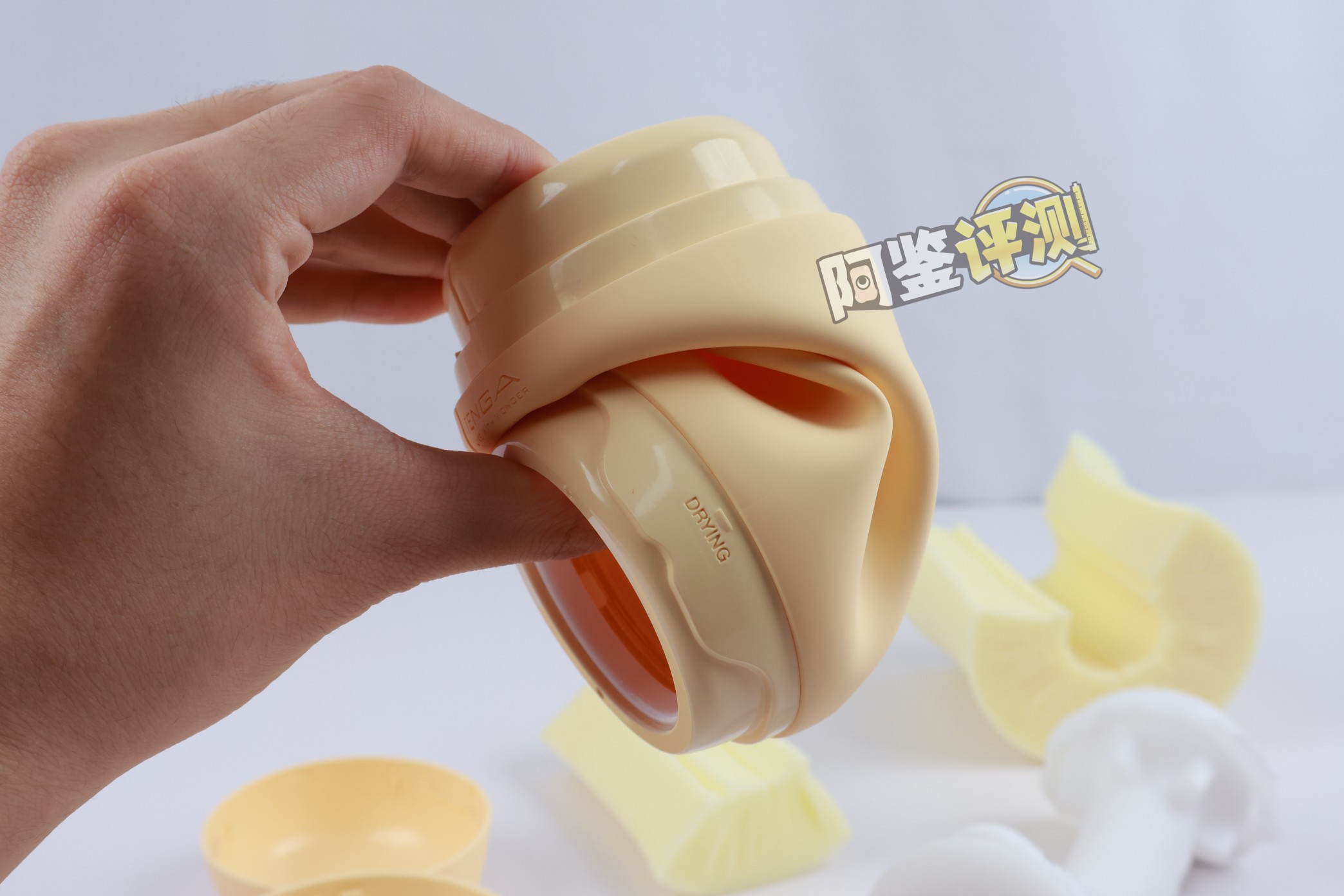TENGA——“puffy（草莓粉/蛋奶黄）”评测！让人满头问号的奇葩设计，评测生涯至今吃过最精致的一坨使