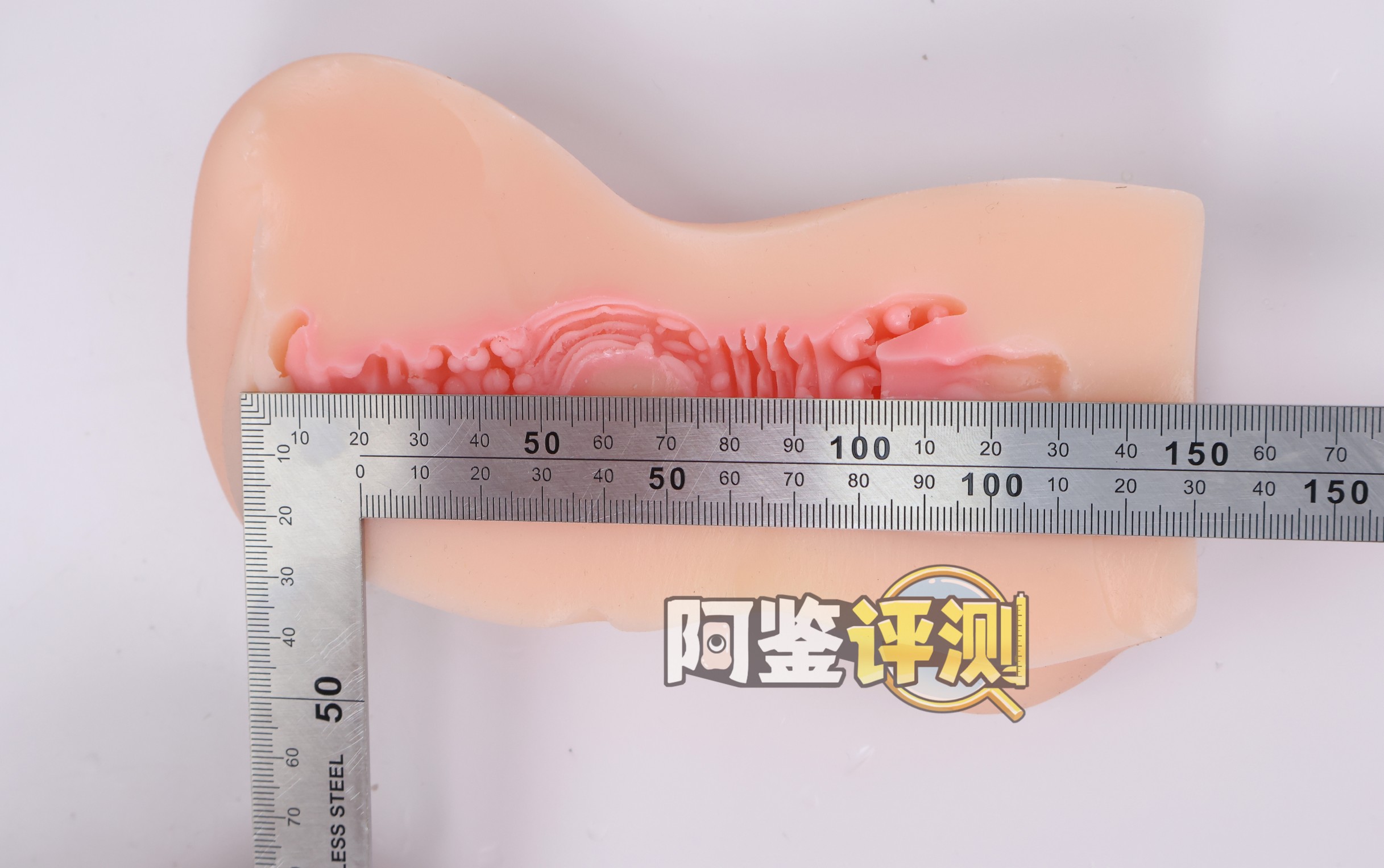 TMT——“芽衣子”评测!造型虽然有点怪怪的,但包裹和起伏都比较到位