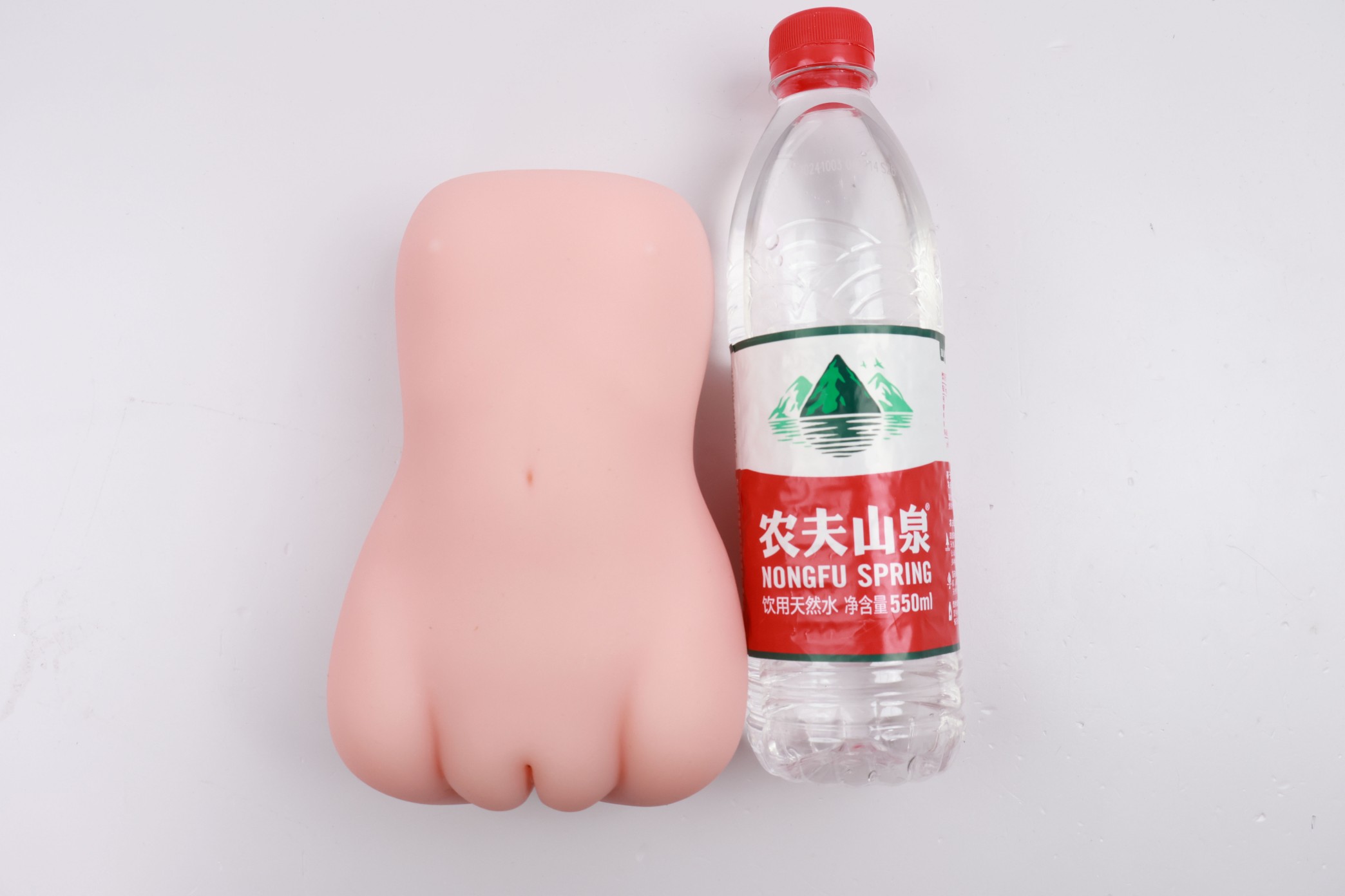 Lovefactor——“禁忌修女（新年礼盒）”评测！过于弱势的肉块结构，让错综起伏的肉块刺激感完全消失了...