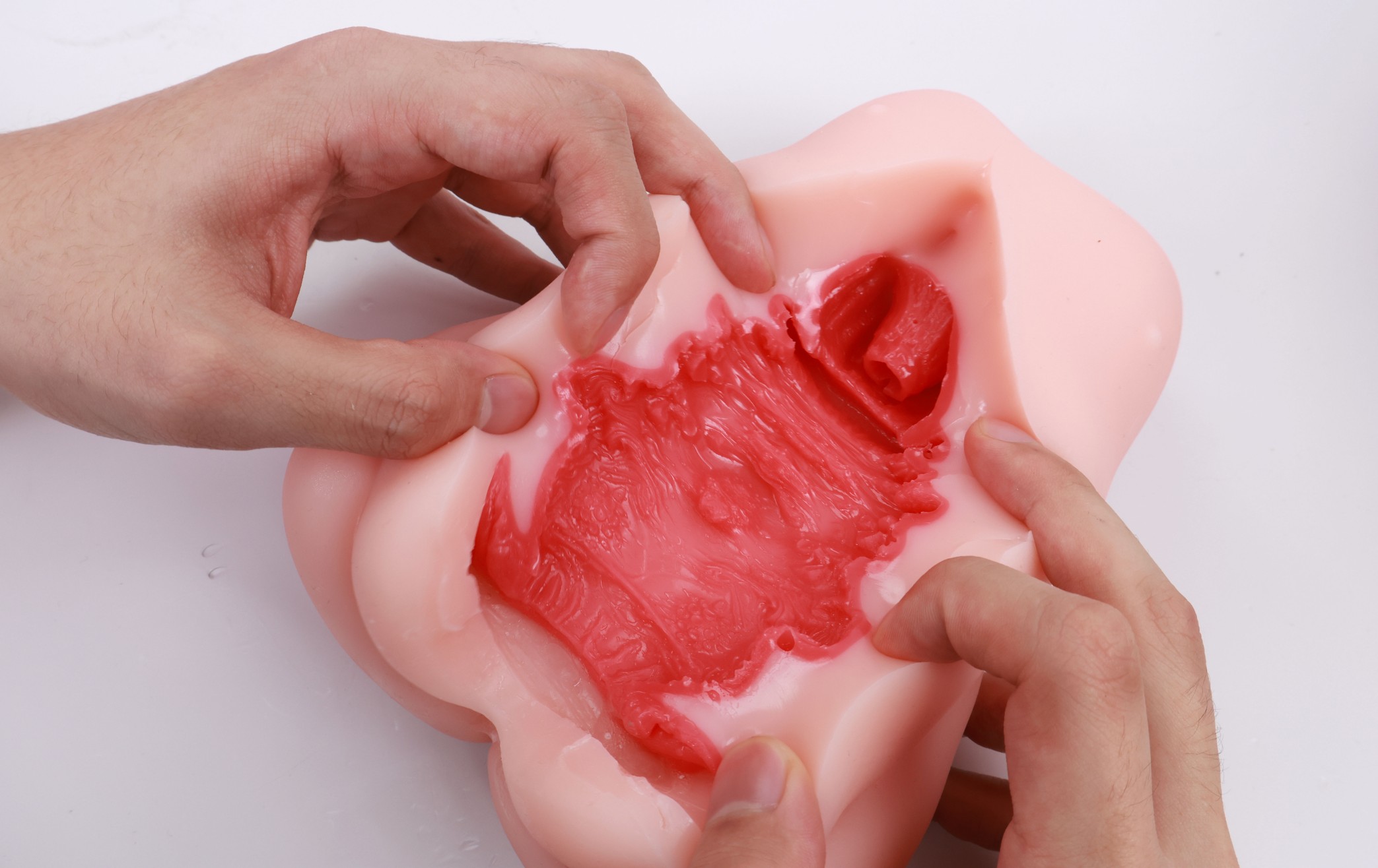 Lovefactor——“禁忌修女(新年礼盒)”评测!过于弱势的肉块结构,让错综起伏的肉块刺激感完全消失了...