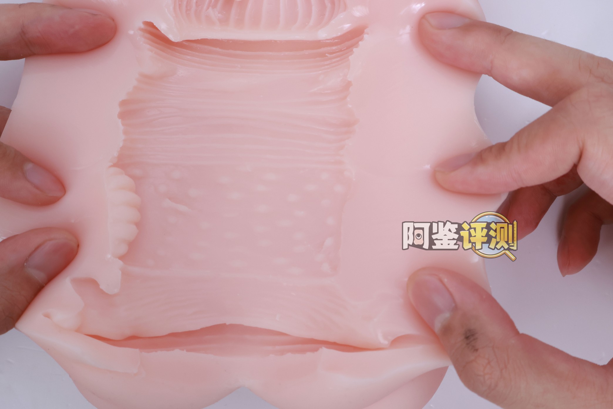 JETOYS——“邻家猫娘”评测!没有太大的刺激感和包裹感,普普通通的大躯干型杯子