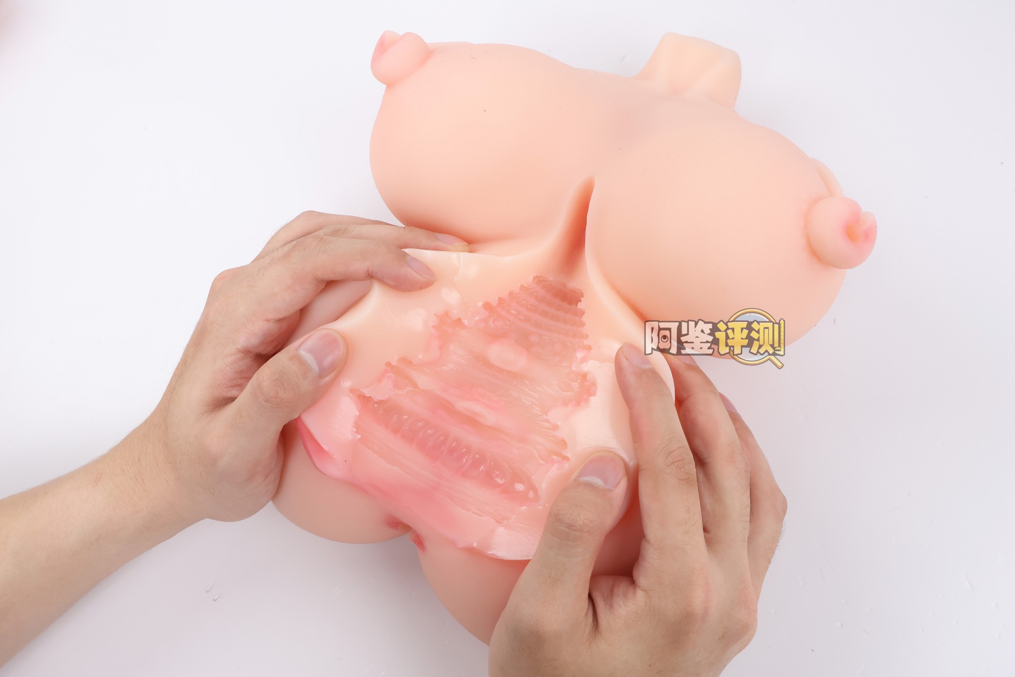 迷姬——“双穴双乳6斤”评测!躯干超扁的“照骗”造型,只有正面能看的逆天造型