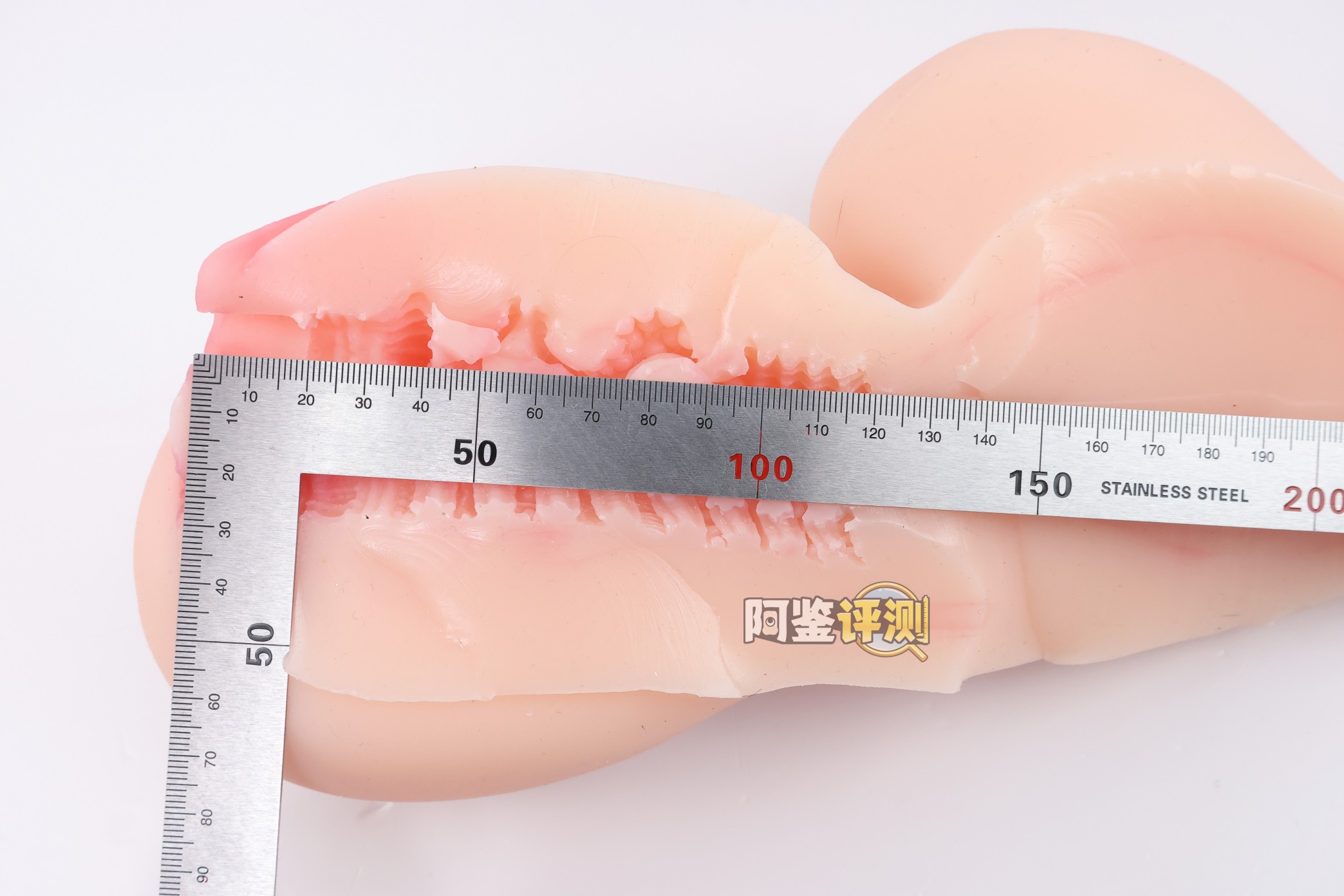 迷姬——“双穴双乳6斤”评测！躯干超扁的“照骗”造型，只有正面能看的逆天造型