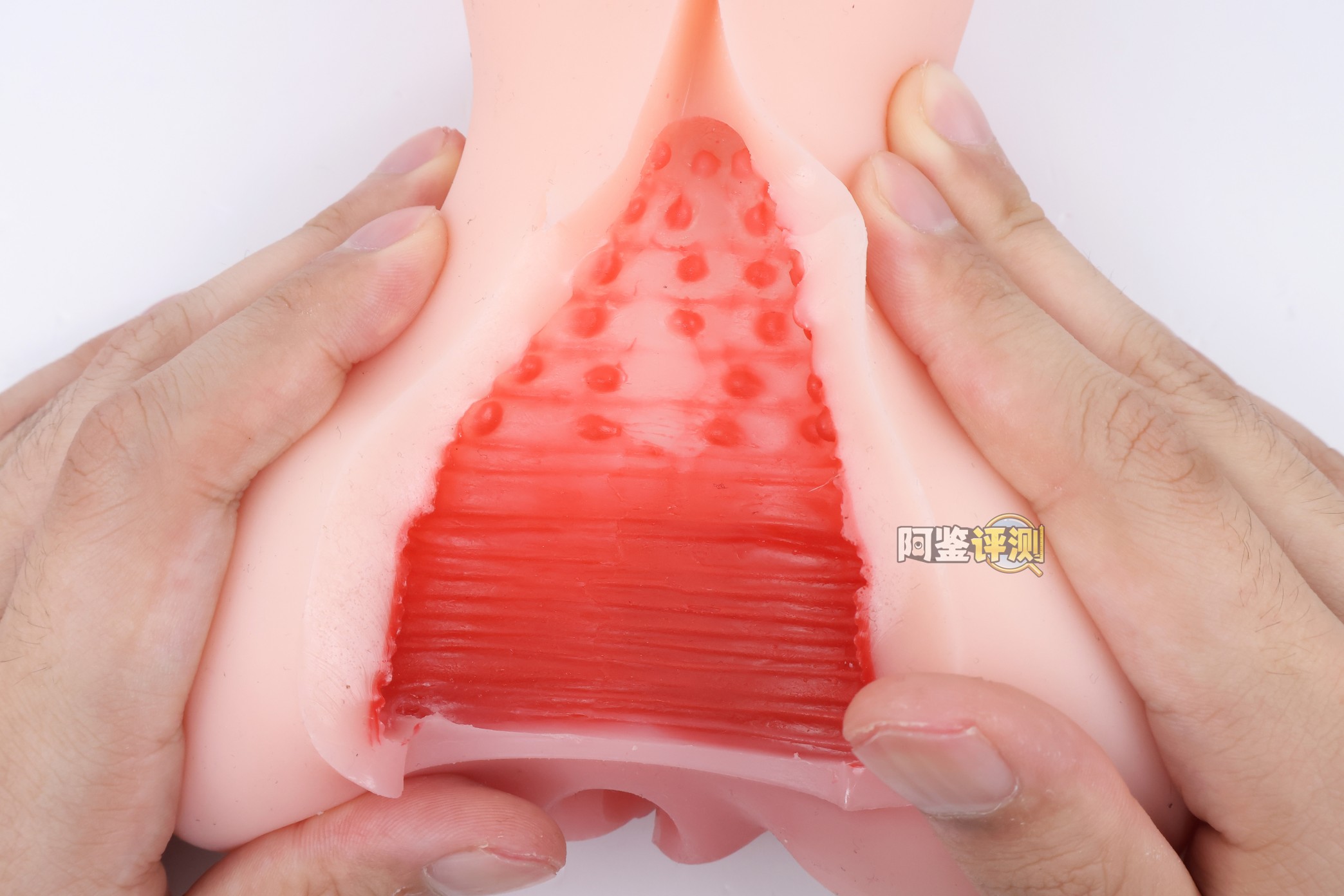 迷姬——“江东三姐妹(2代)”评测!各方面的感觉,仅仅就像是盗版的撸撸杯而已