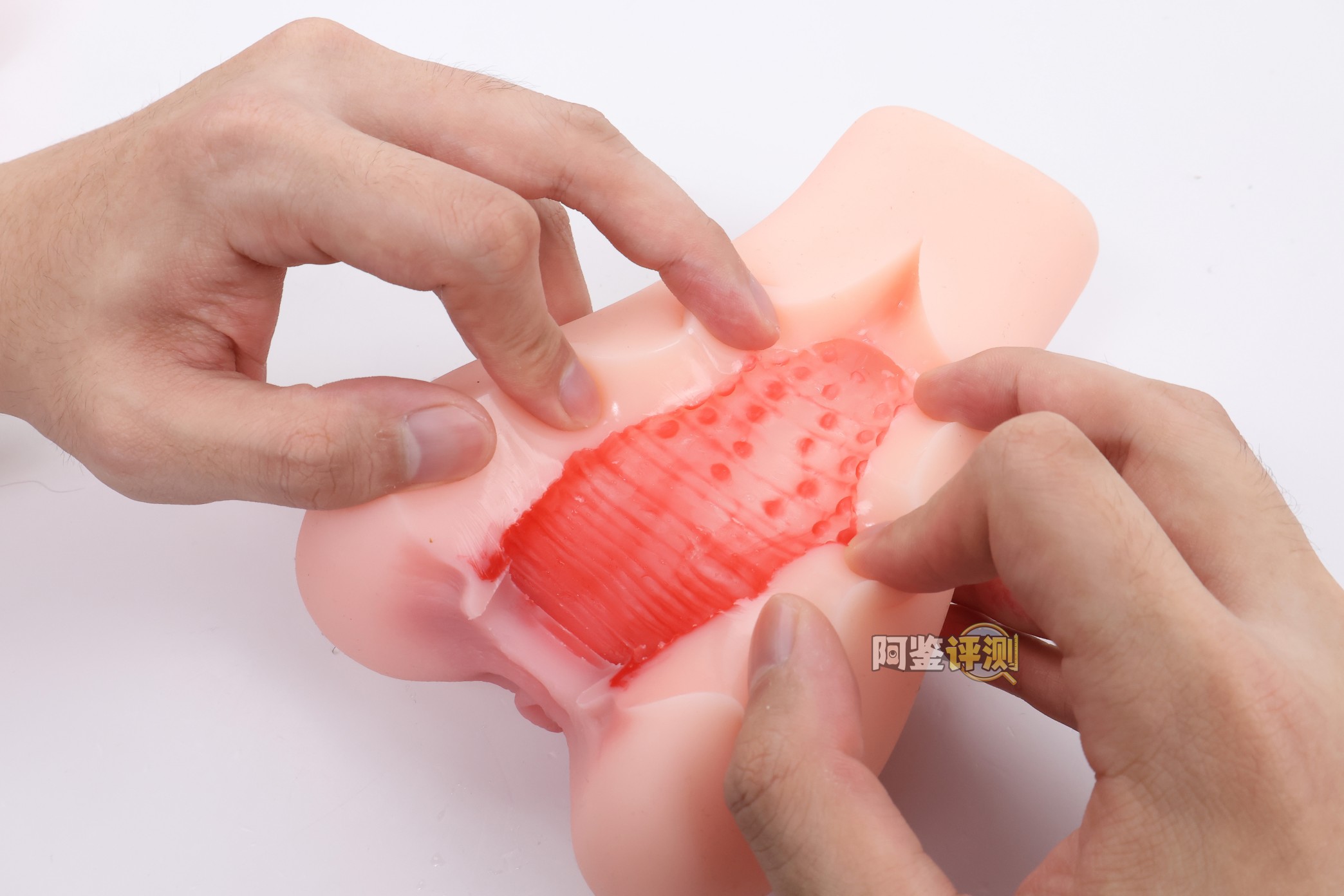 迷姬——“江东三姐妹(2代)”评测!各方面的感觉,仅仅就像是盗版的撸撸杯而已