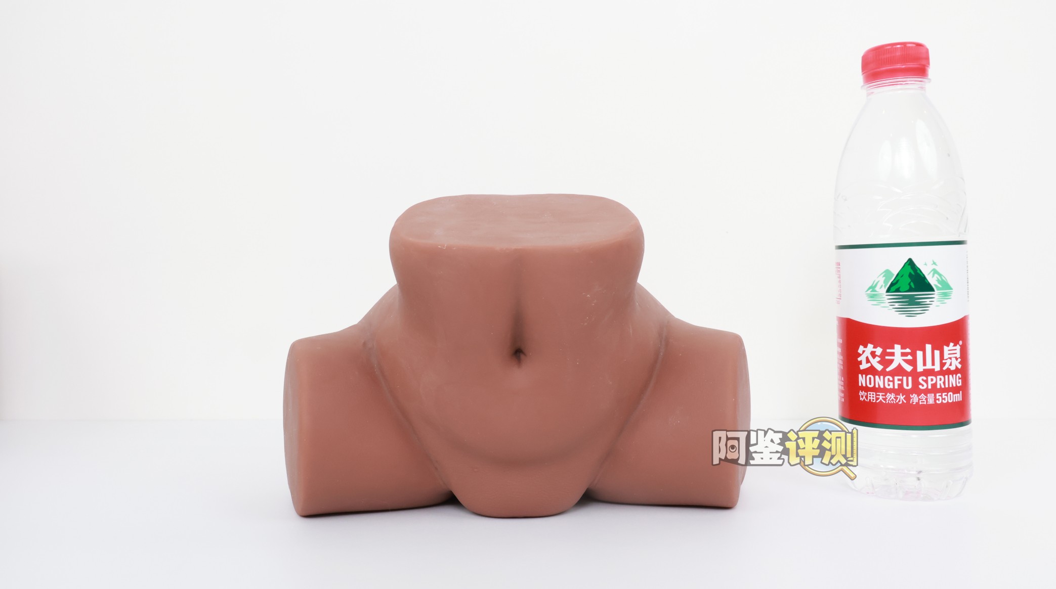 COC——“可可狼姬”评测!褐色黑皮的“成熟型”小屁股倒模,通道的复杂度和姿势兼容性都挺不错