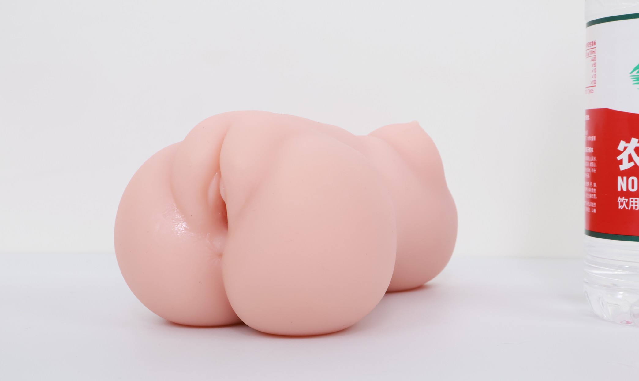 Lovefactor——“禁忌修女2代”评测!朴实无华的“黏膜感+大块”的排气子宫杯,平平无奇还是更具实用性?