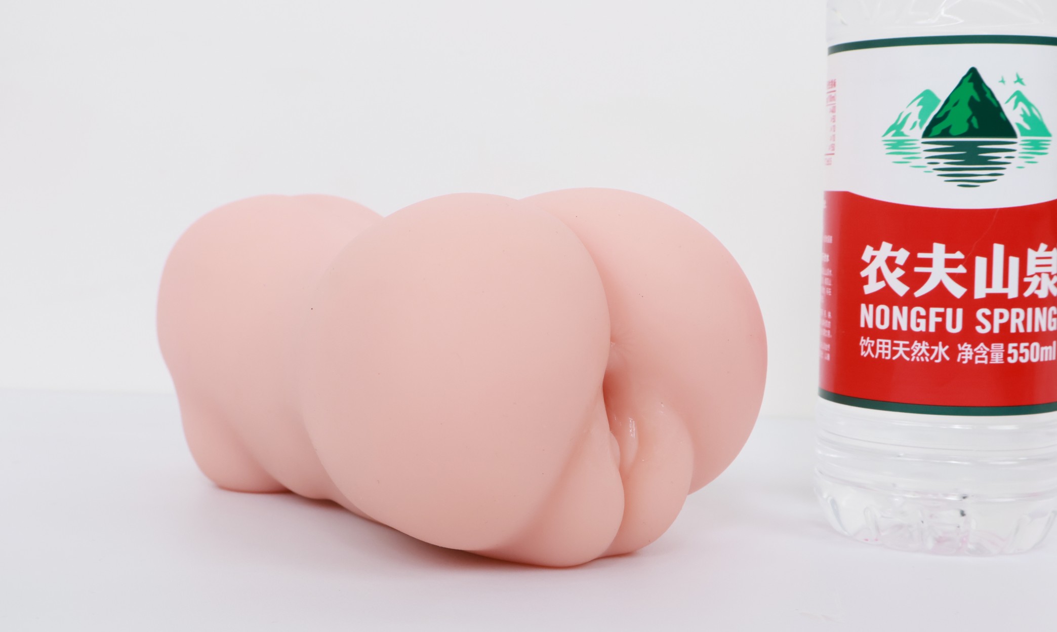 Lovefactor——“禁忌修女2代”评测!朴实无华的“黏膜感+大块”的排气子宫杯,平平无奇还是更具实用性?