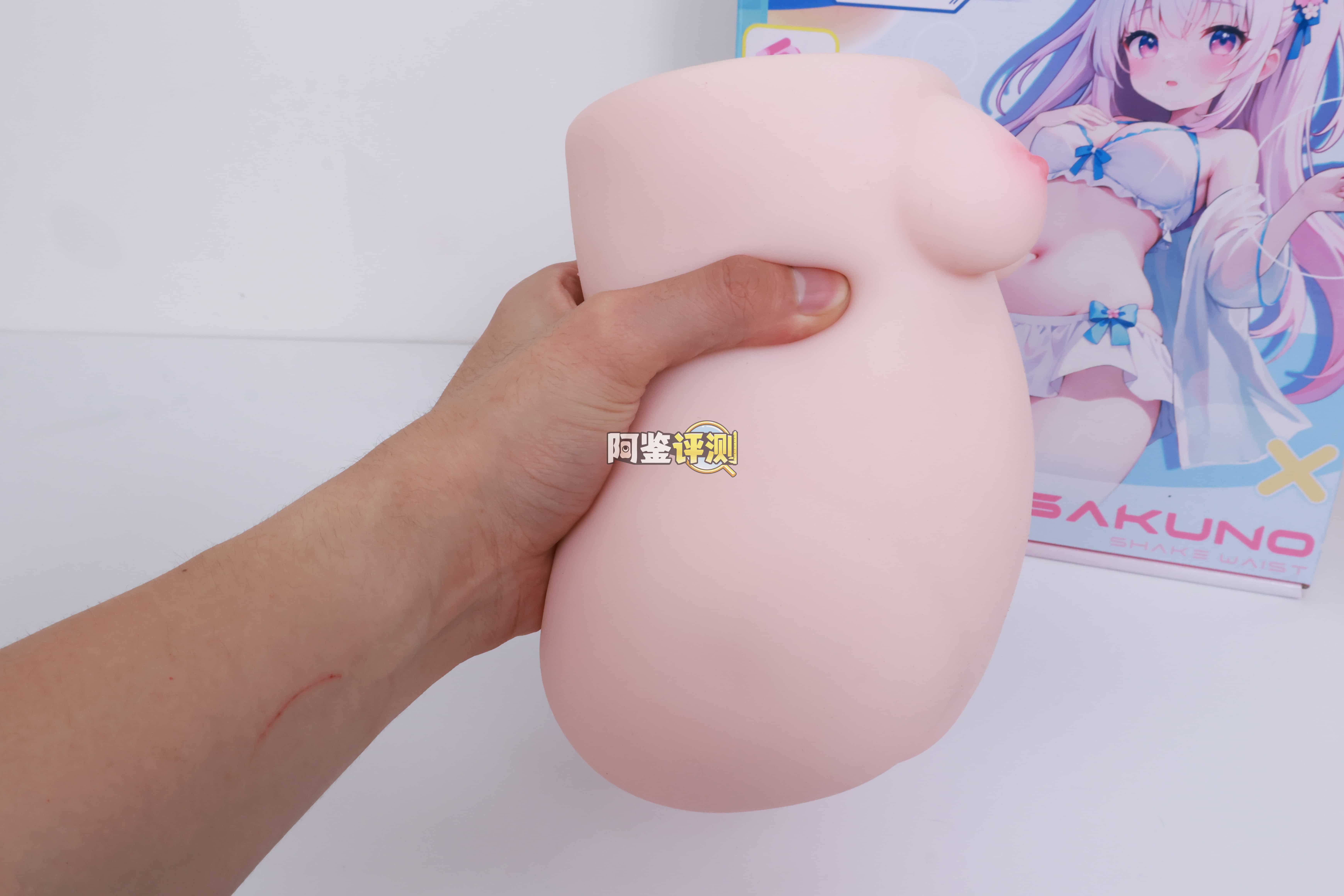 YUU——“内伸缩樱乃酱”评测！胖乎乎的传统派活塞型电动杯，能力综合但是缺乏亮点