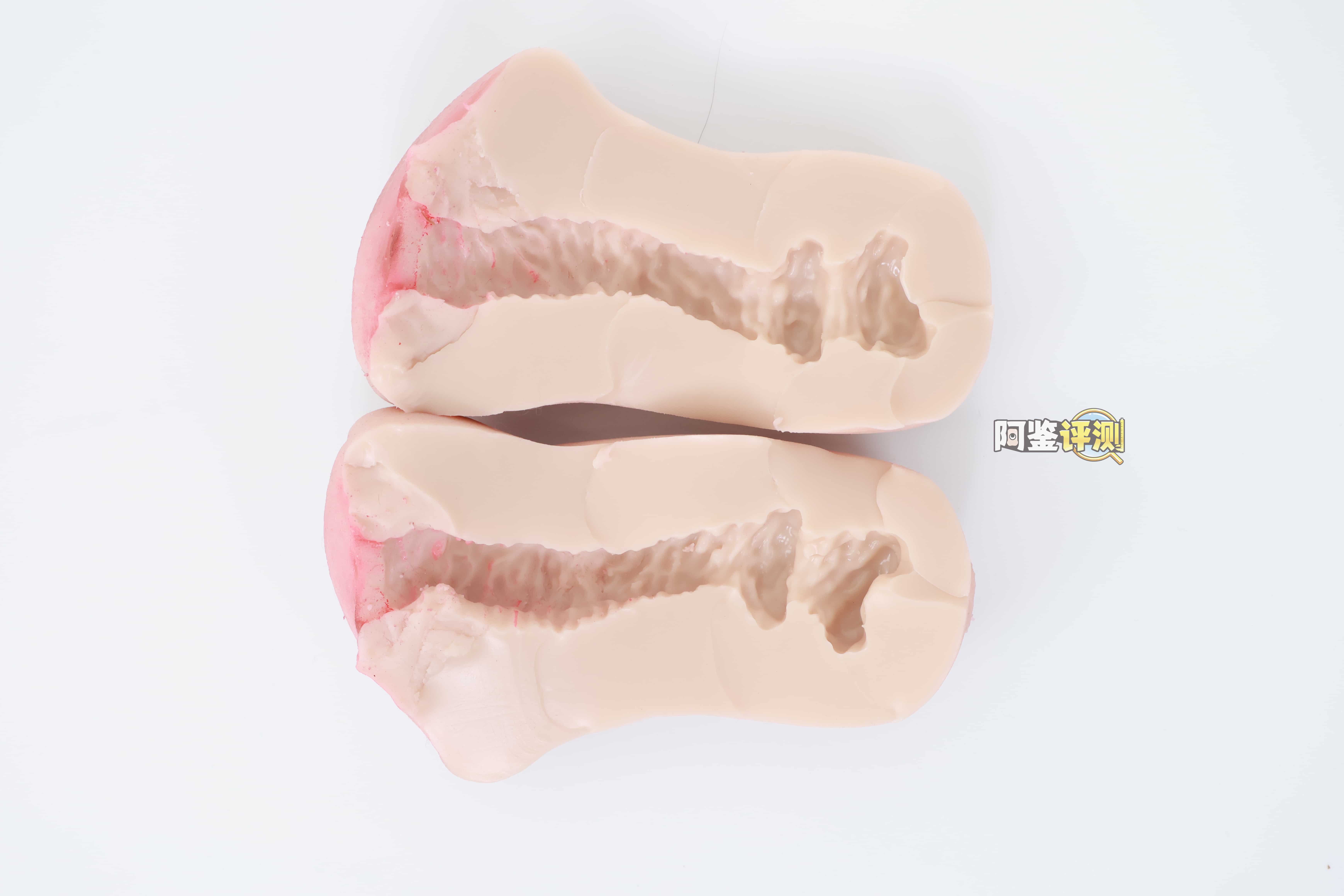 YUU——“极乐蜜壶”评测！使用硅胶材质制作而成的飞机杯，似乎没有我想象中那么难以使用