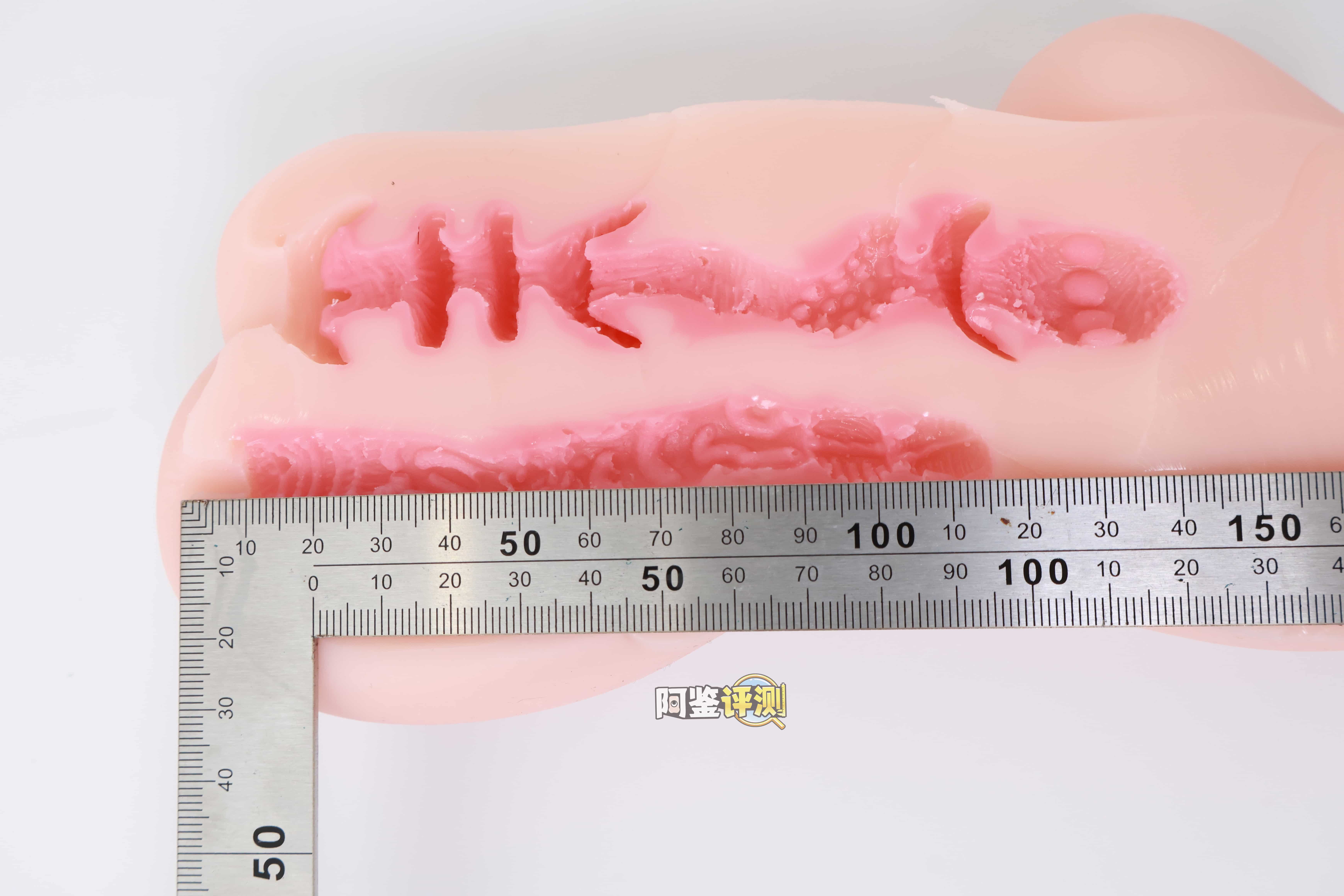 OK——“修女的侍奉”评测!中规中矩的双通道飞机杯,跟我预想得一样风平浪静