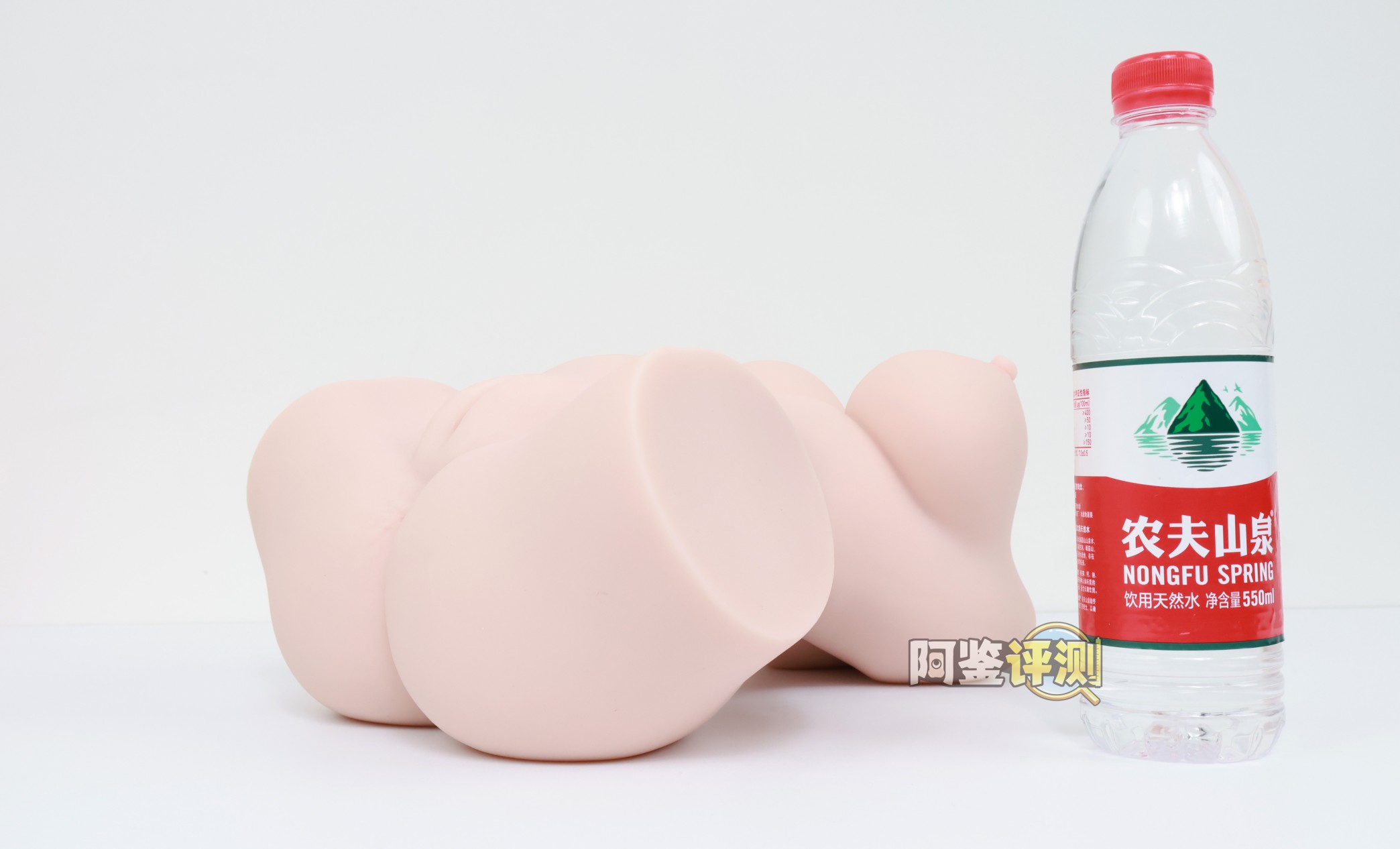 yokubou——“火热应援团（半身）”评测！小臀模前作的延续半身款，终于有一款带软胸的小身体了！