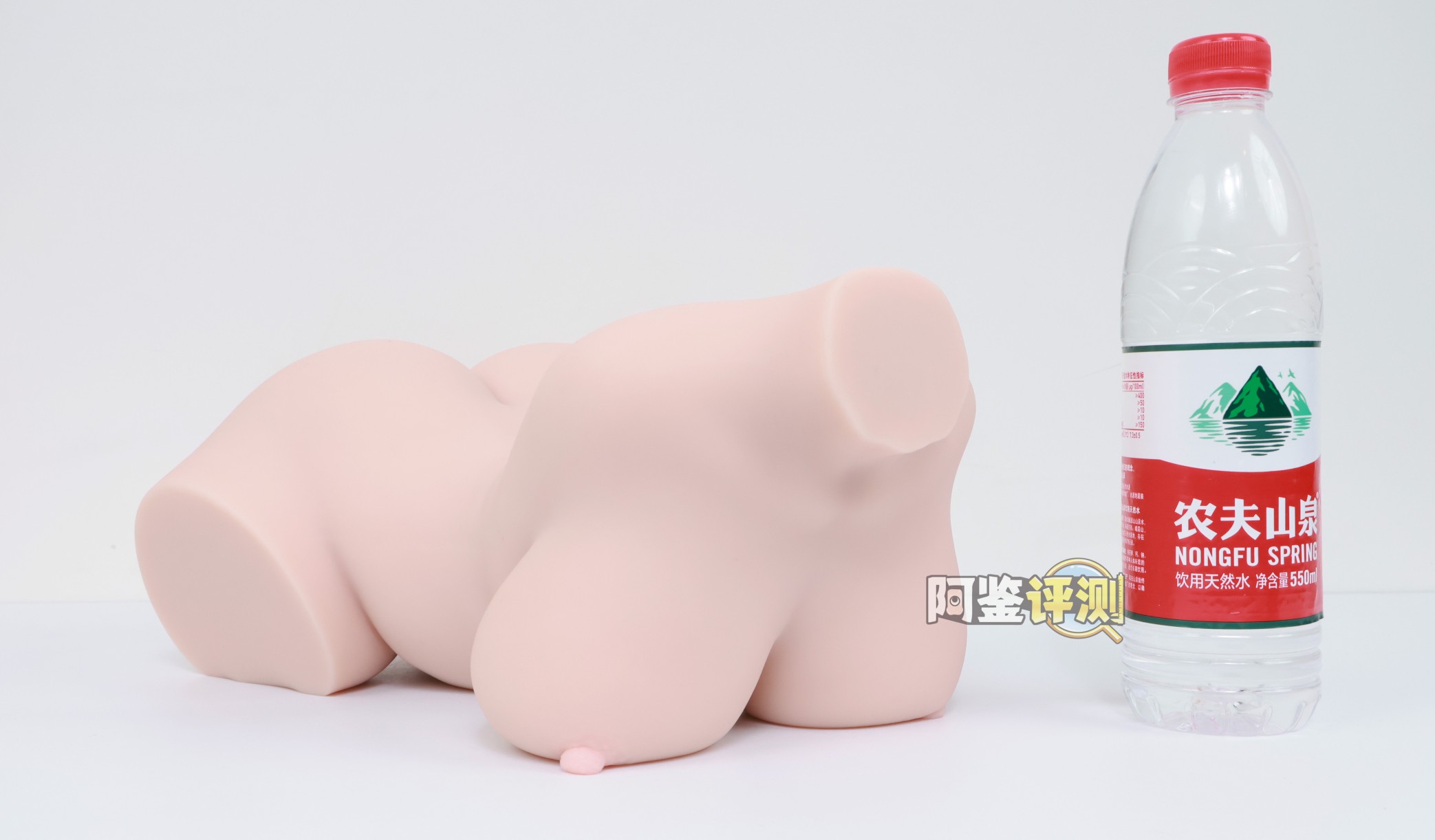 yokubou——“火热应援团（半身）”评测！小臀模前作的延续半身款，终于有一款带软胸的小身体了！