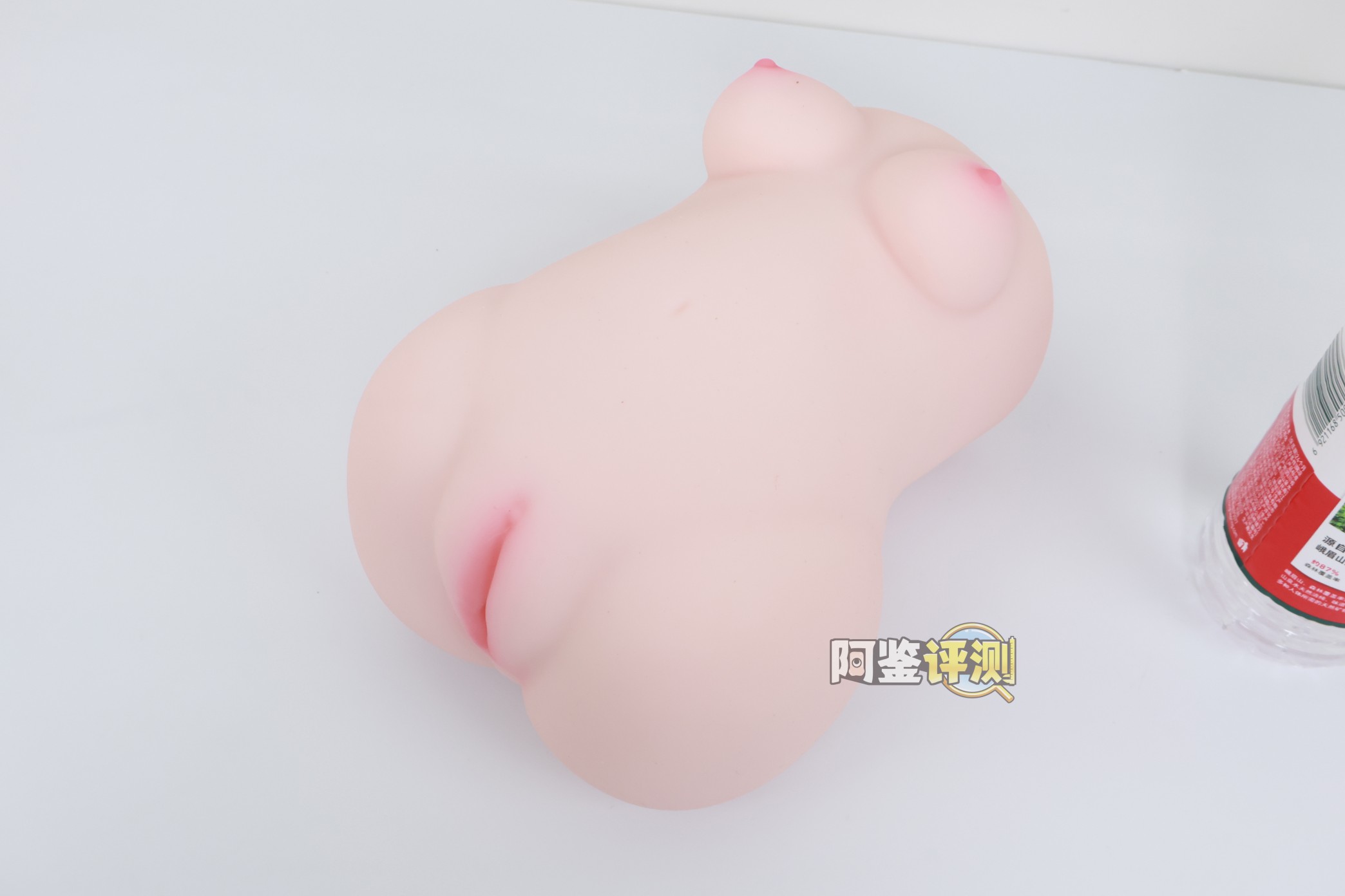 YUU——“内伸缩樱乃酱”评测！胖乎乎的传统派活塞型电动杯，能力综合但是缺乏亮点