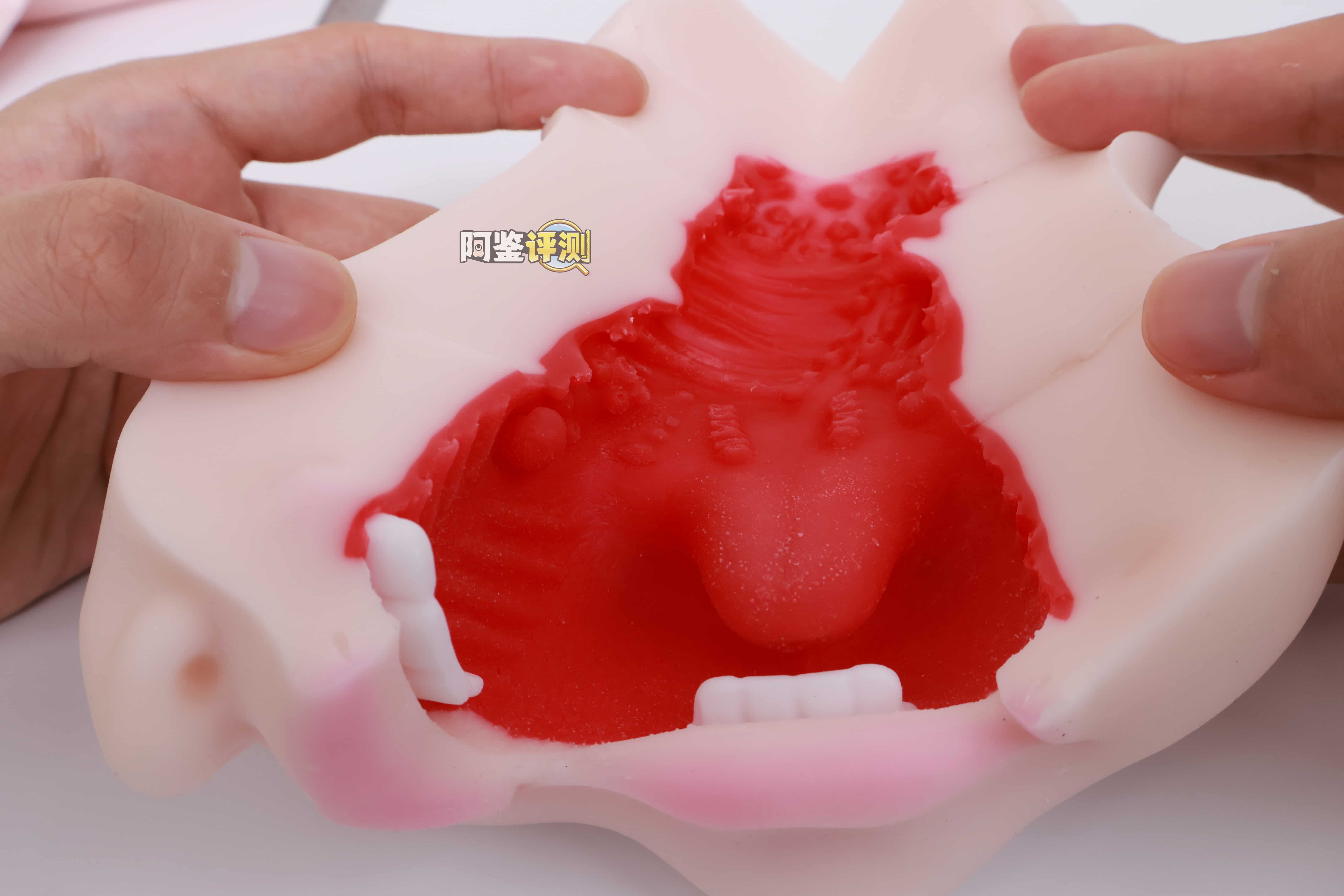 NPG——"真实之口-森泽佳奈"评测!慢玩温柔型女优口交杯,有嘴的感觉但依旧实用性很低