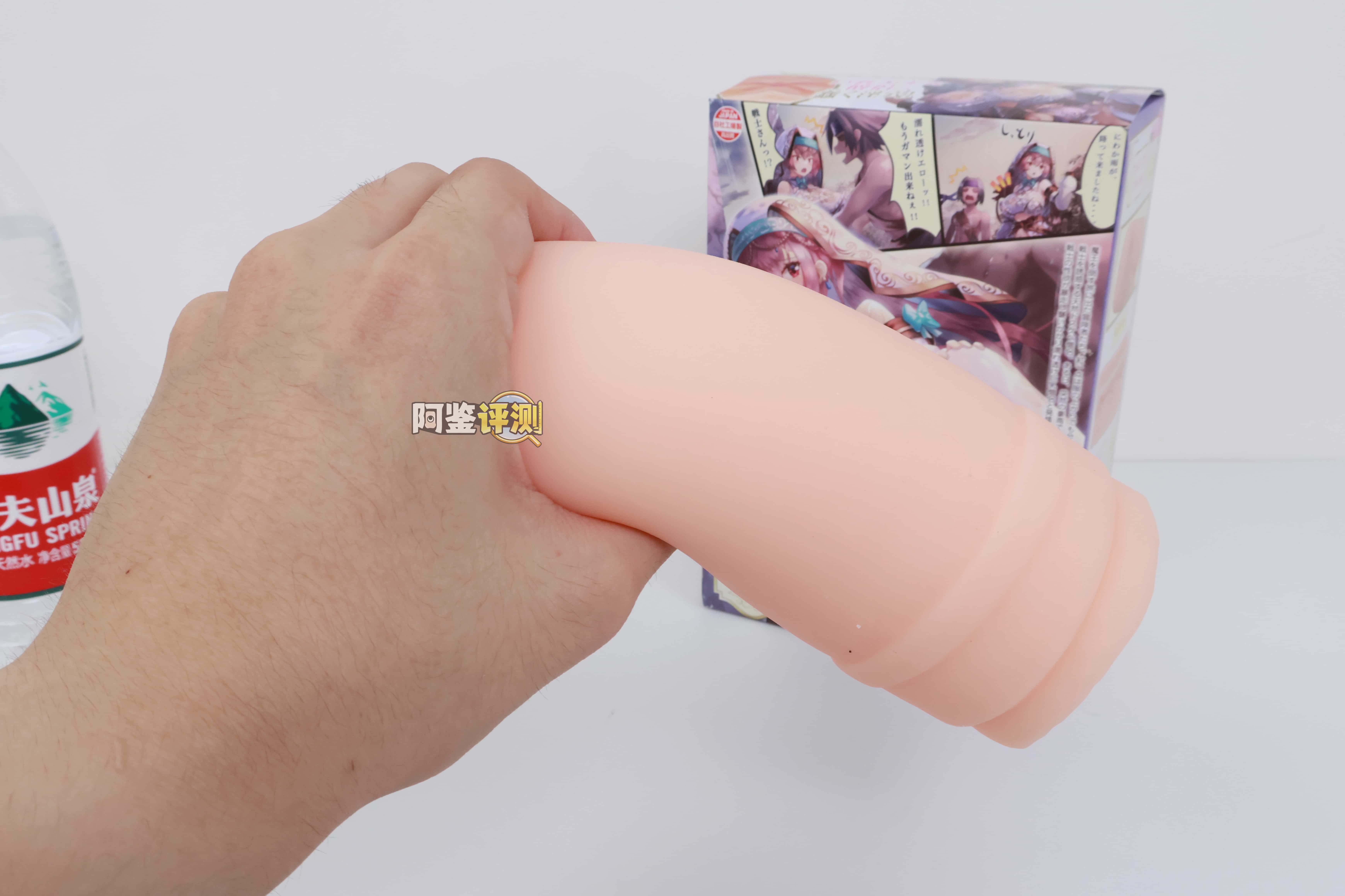 汤玛托易士——"巨乳女僧侣"评测！汤马经典的“牙签搅大缸”，触手感消失但复杂的感觉大大增加