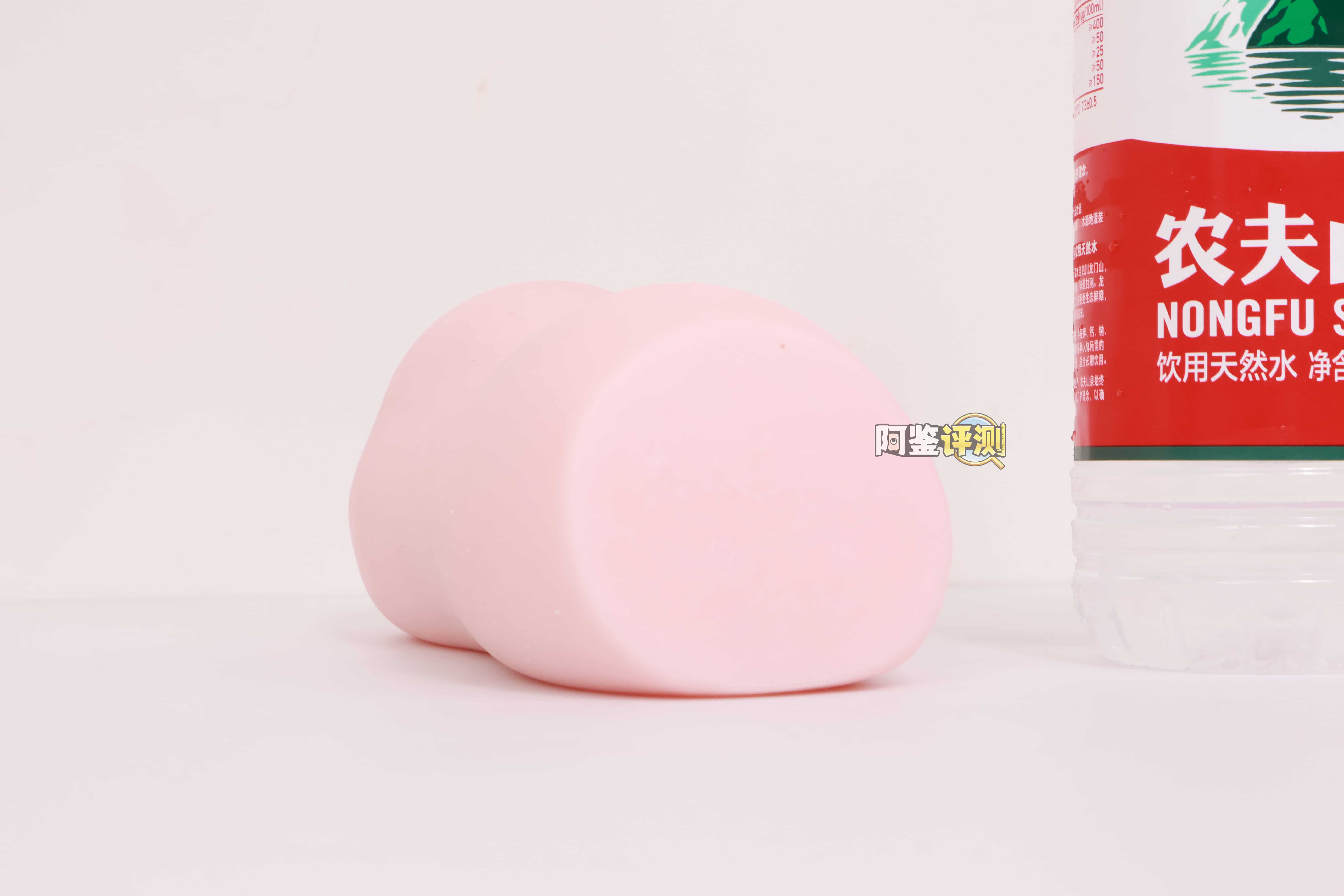 魔眼——"acme hacks（软）"评测！超猎奇的结构用起来居然是丝滑的仿真感，不过大开口的设计露出来的油太多了