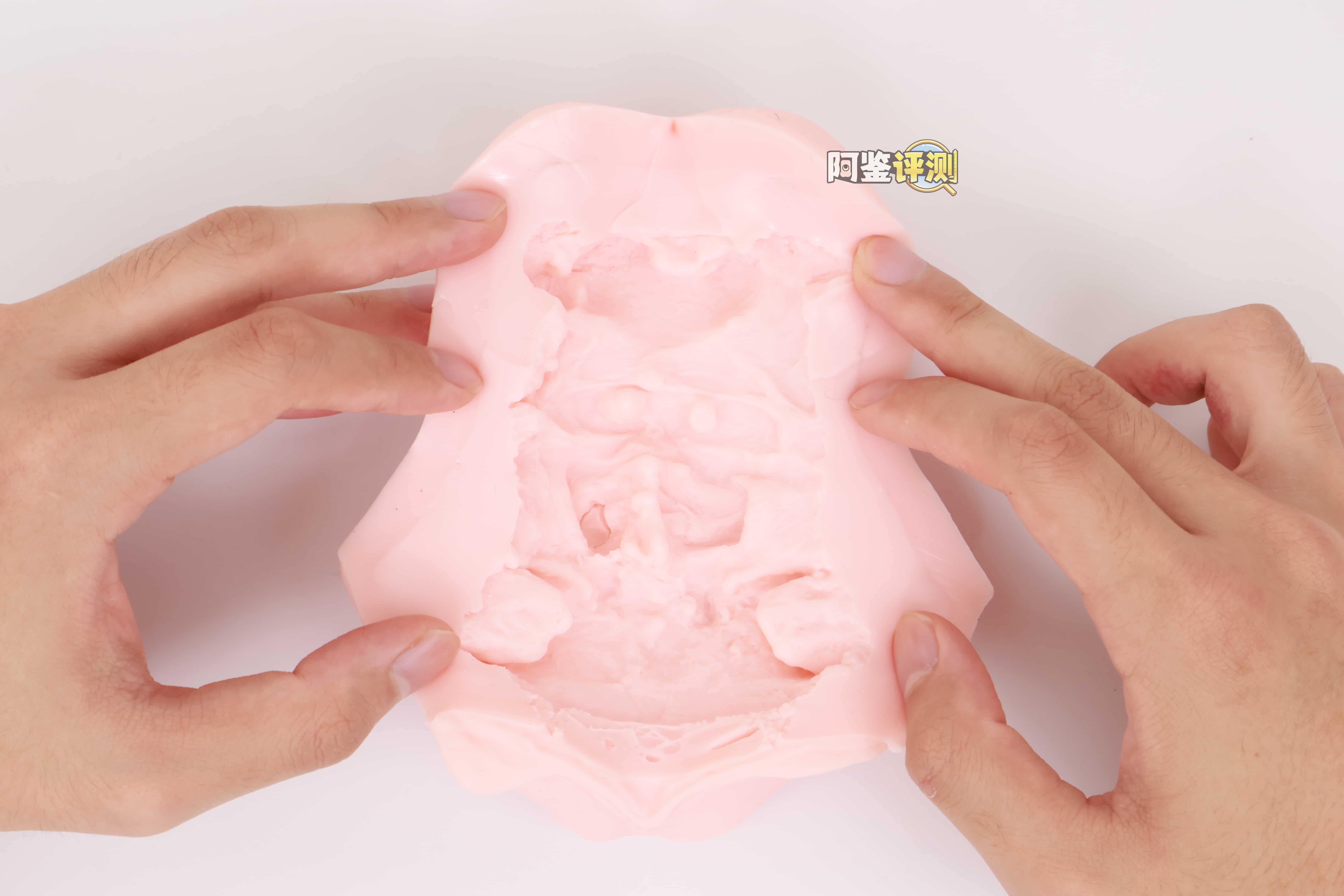 魔眼——"露露碳"评测!以猎奇画风和奇妙主题著称的魔眼,怎么突然做起了女优联名款?