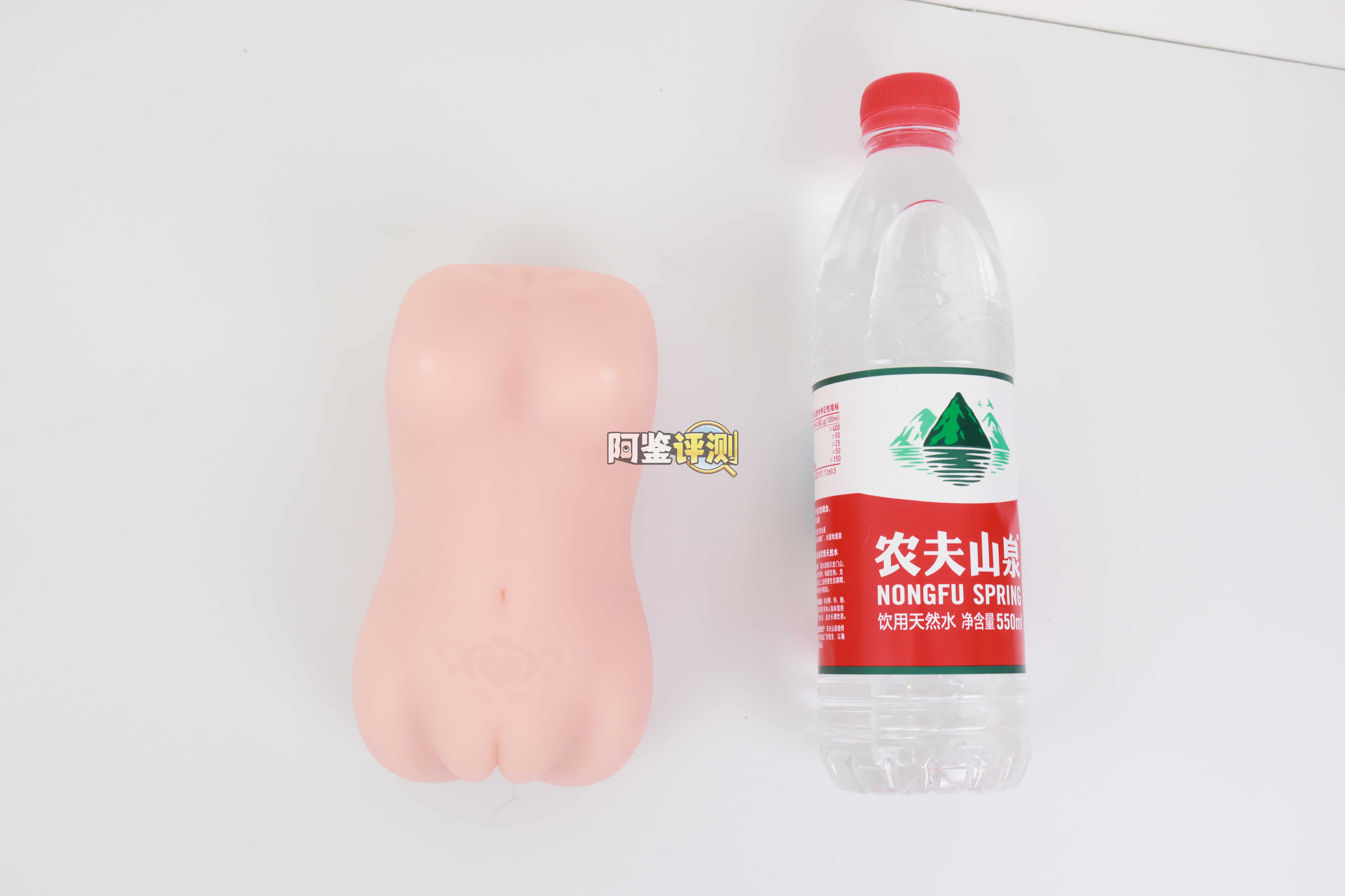 SUIKOMI——"卖杯子的小女孩"评测!这设计可以说是把子宫型杯子的缺点发挥到极致了.....