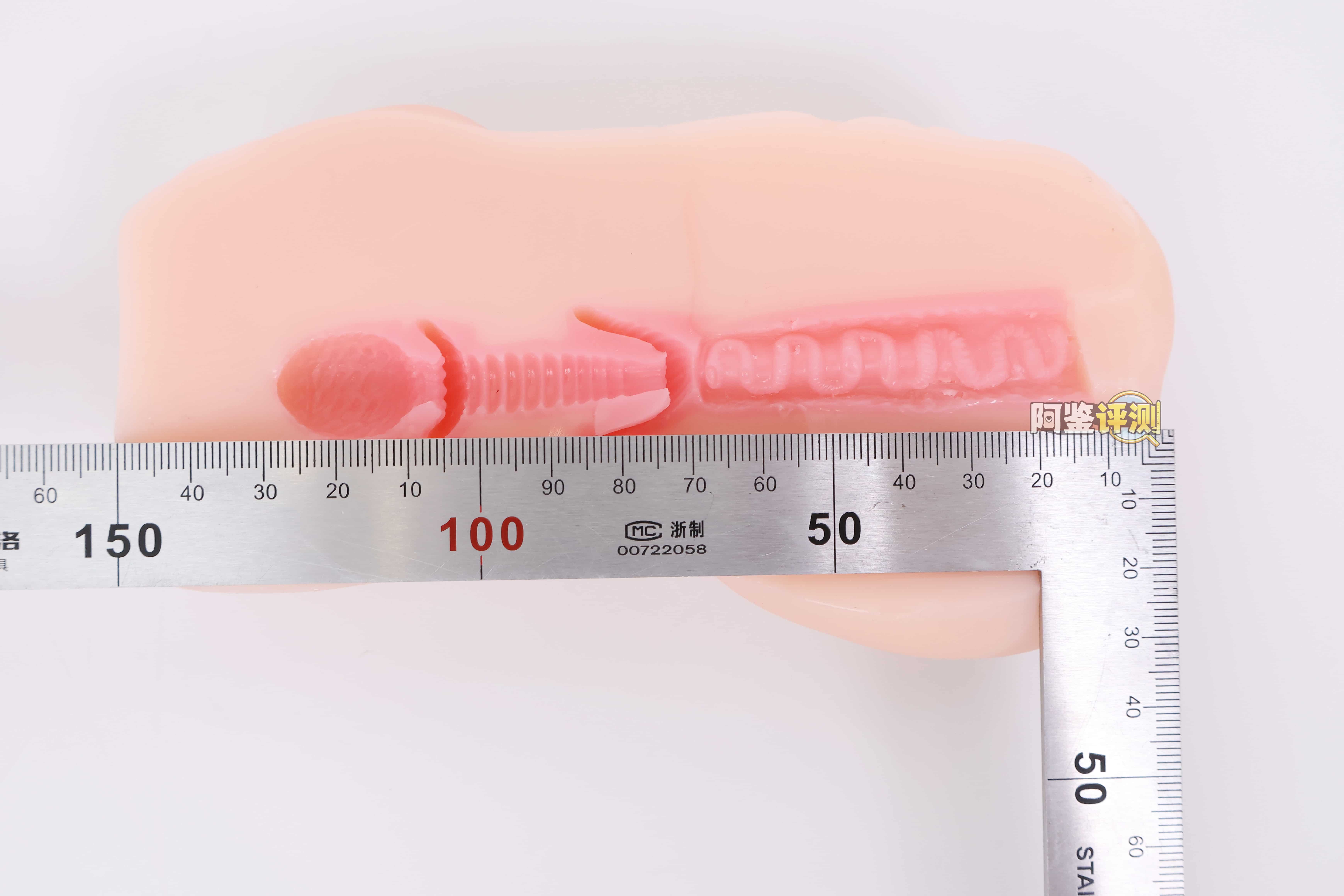 SUIKOMI——"卖杯子的小女孩"评测！这设计可以说是把子宫型杯子的缺点发挥到极致了.....