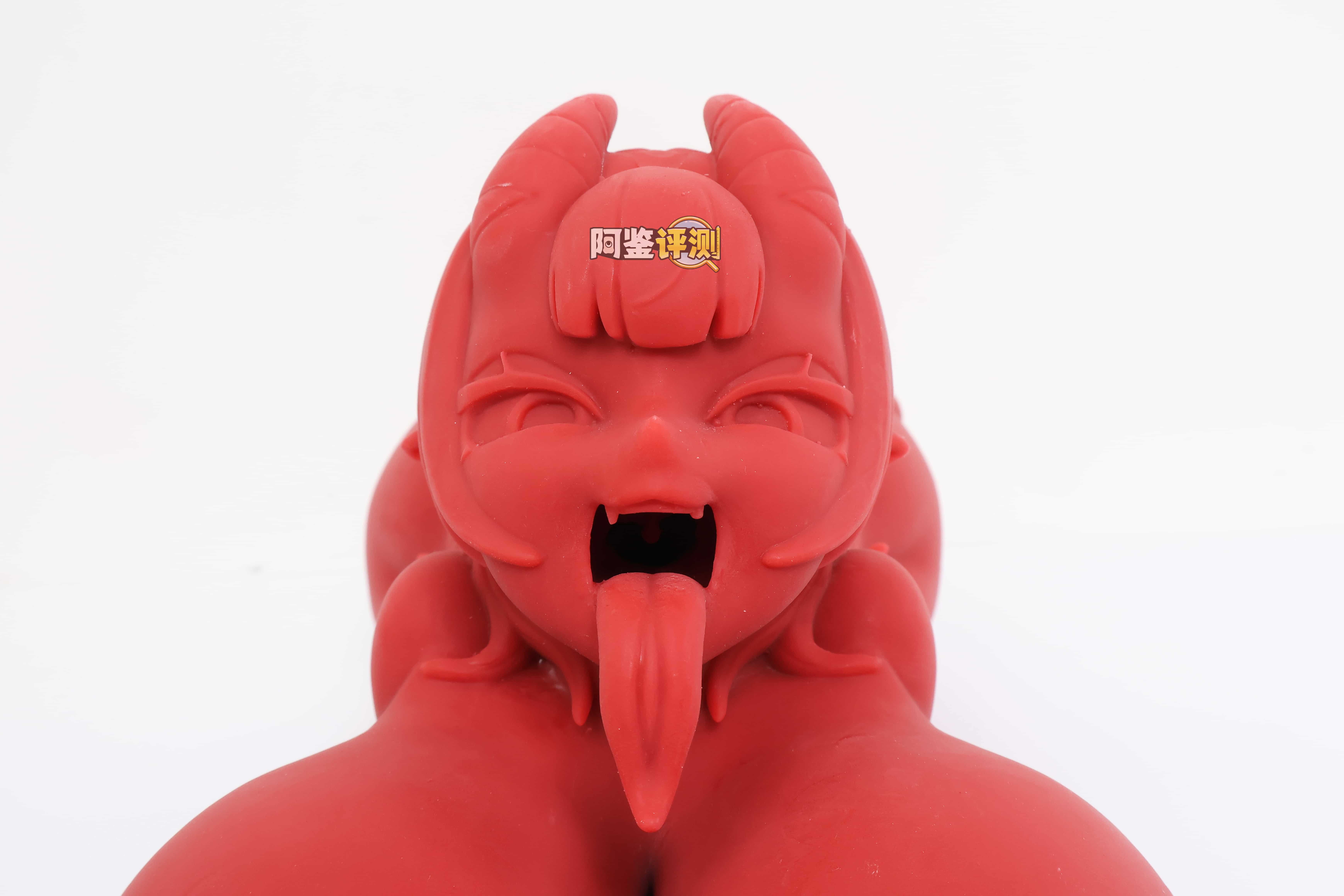 MRL——”魅魔meru”评测!硅胶材质制作的手办型联名杯子,看着有趣用起来却有点痛苦