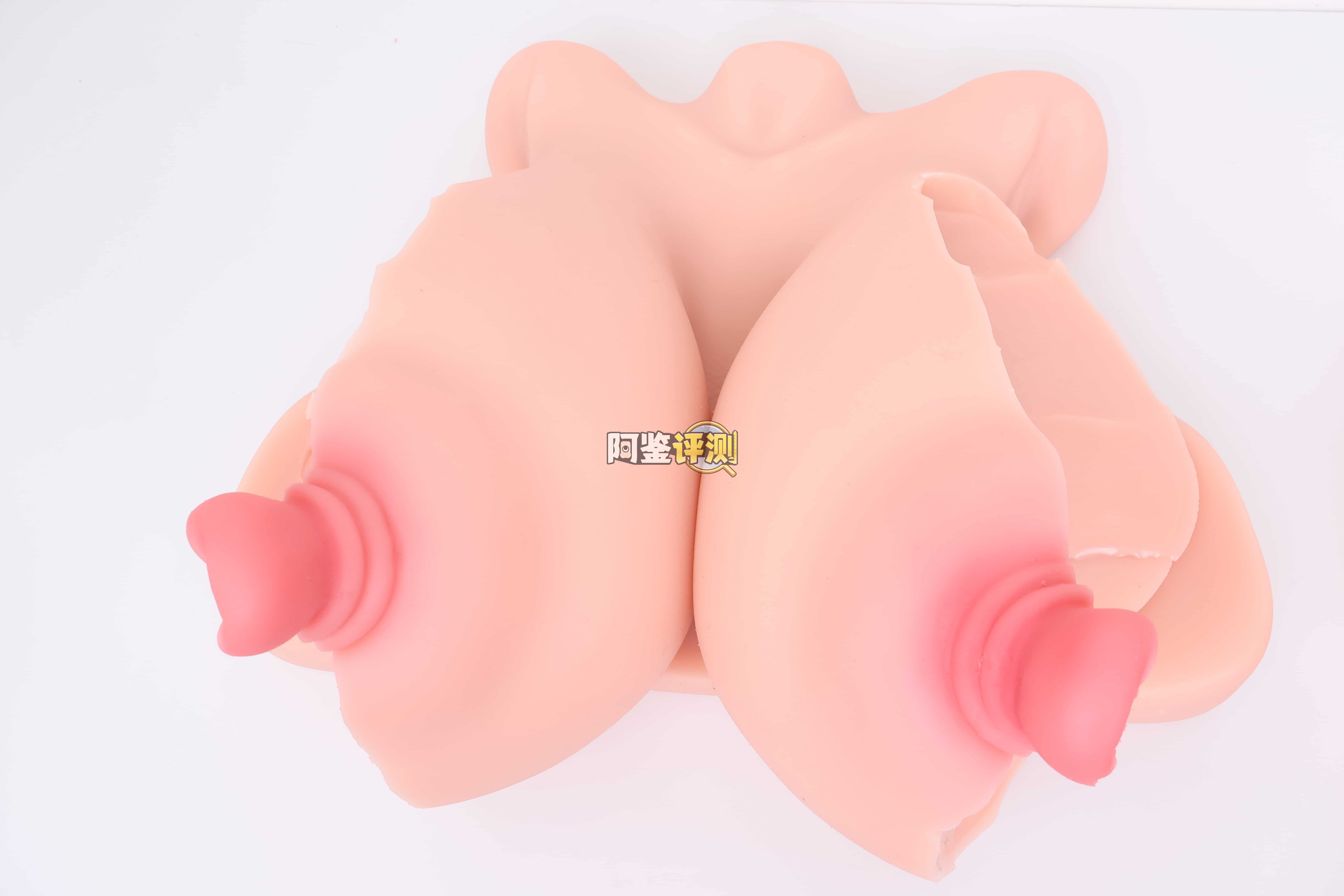 傲川——“乳娘PRO+”评测！细节优化的超爆乳卷王，乳房插入性癖的“深渊终点”