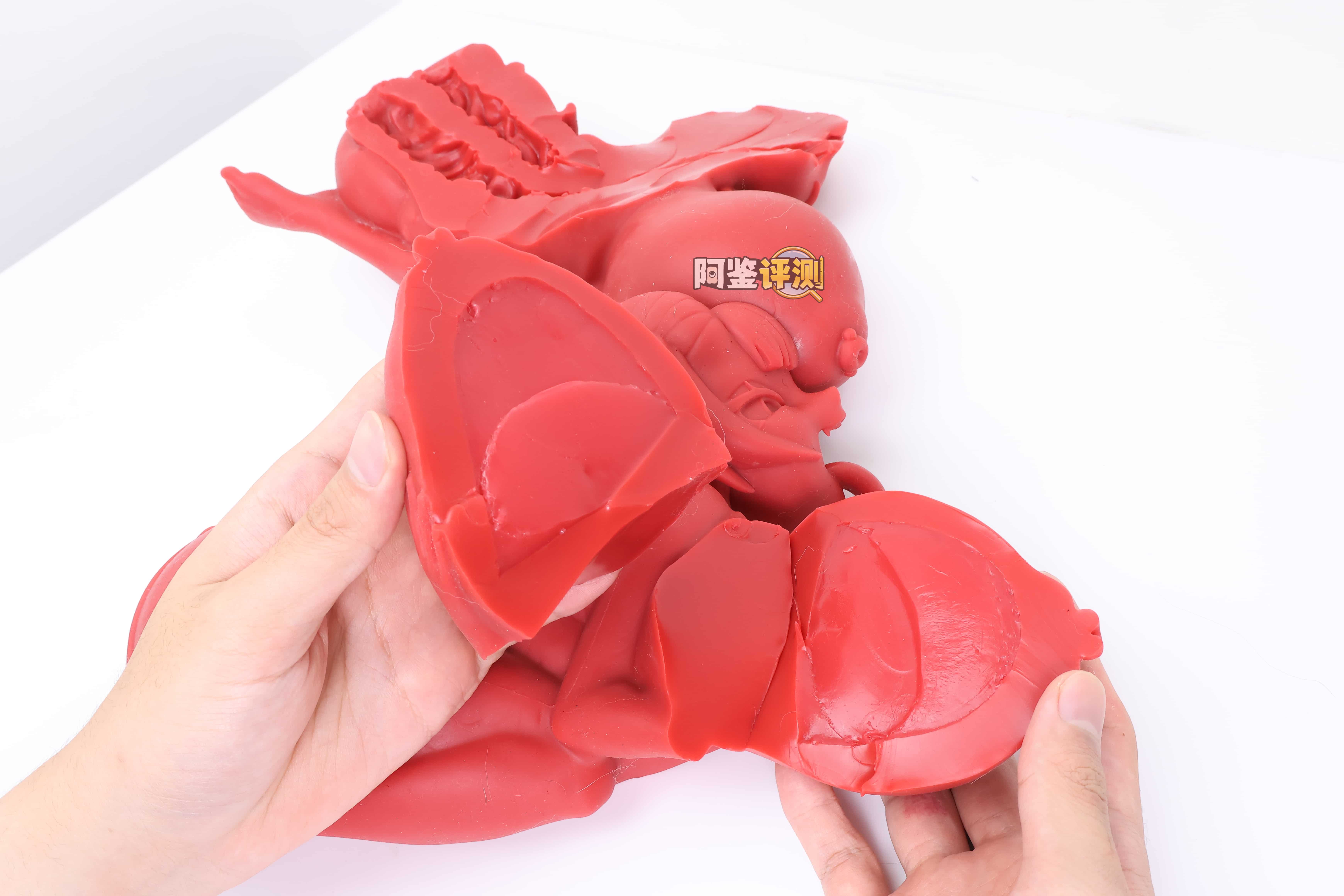 MRL——”魅魔meru”评测!硅胶材质制作的手办型联名杯子,看着有趣用起来却有点痛苦