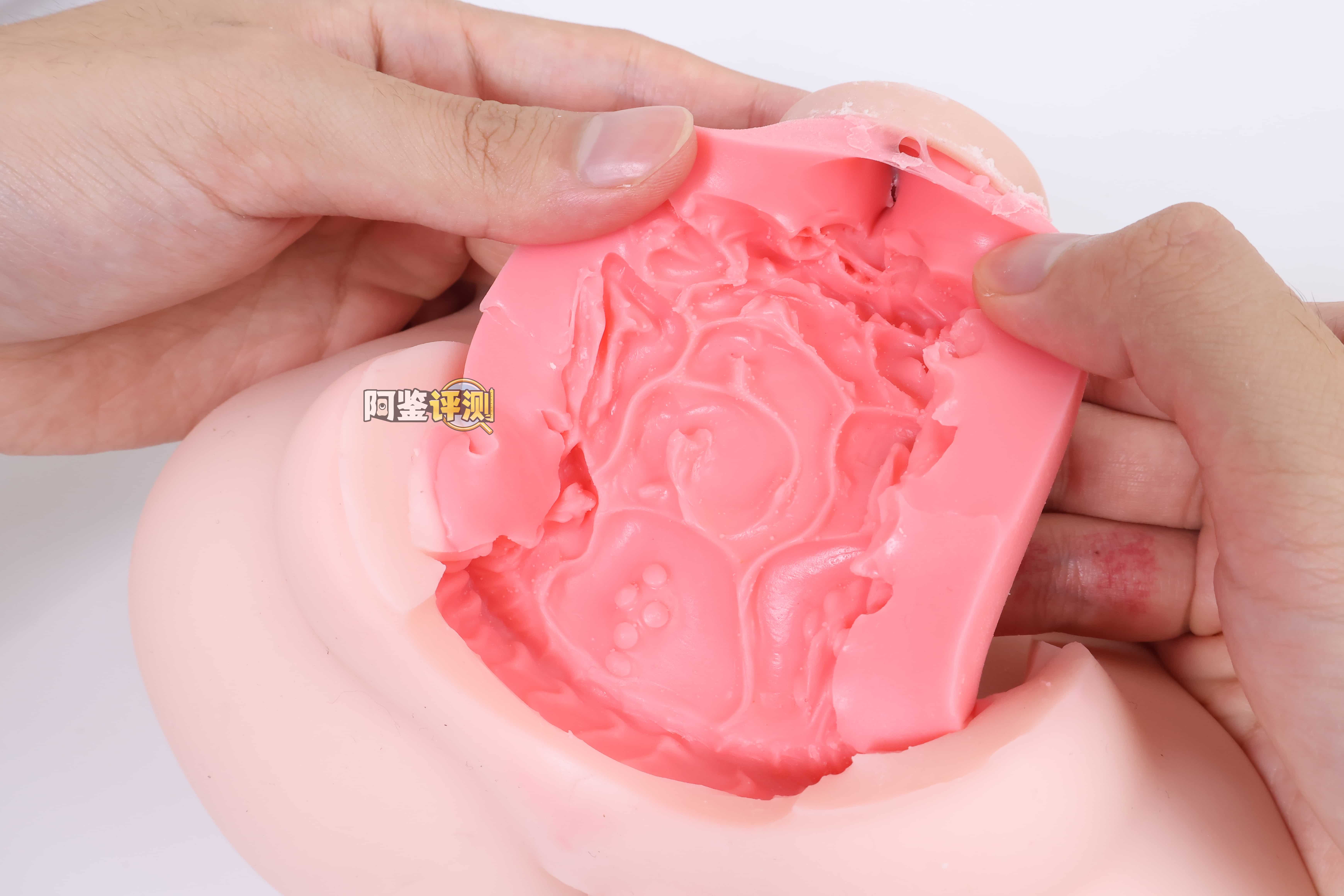 YUU——“内伸缩樱乃酱”评测!胖乎乎的传统派活塞型电动杯,能力综合但是缺乏亮点