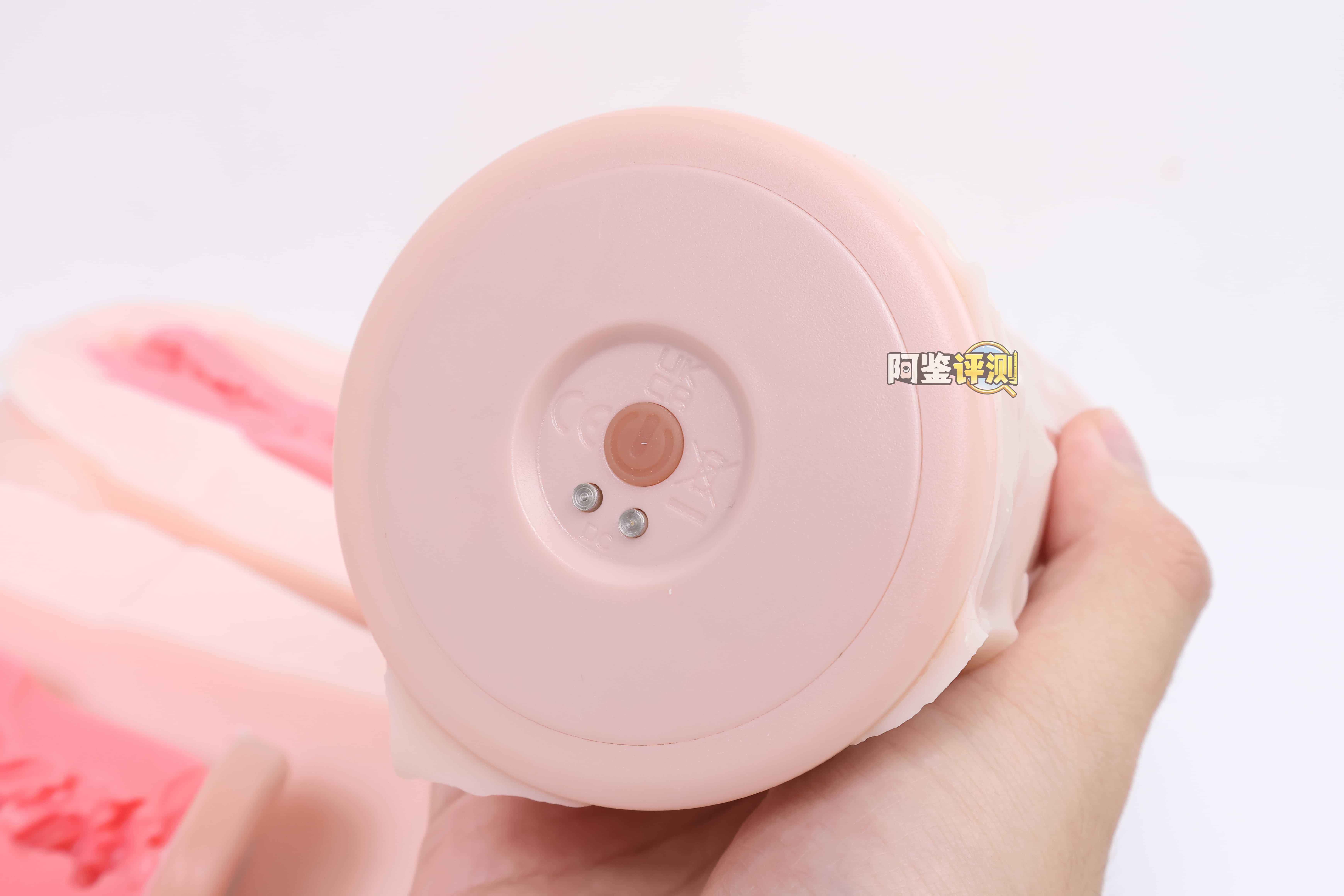 YUU——“内伸缩樱乃酱”评测！胖乎乎的传统派活塞型电动杯，能力综合但是缺乏亮点