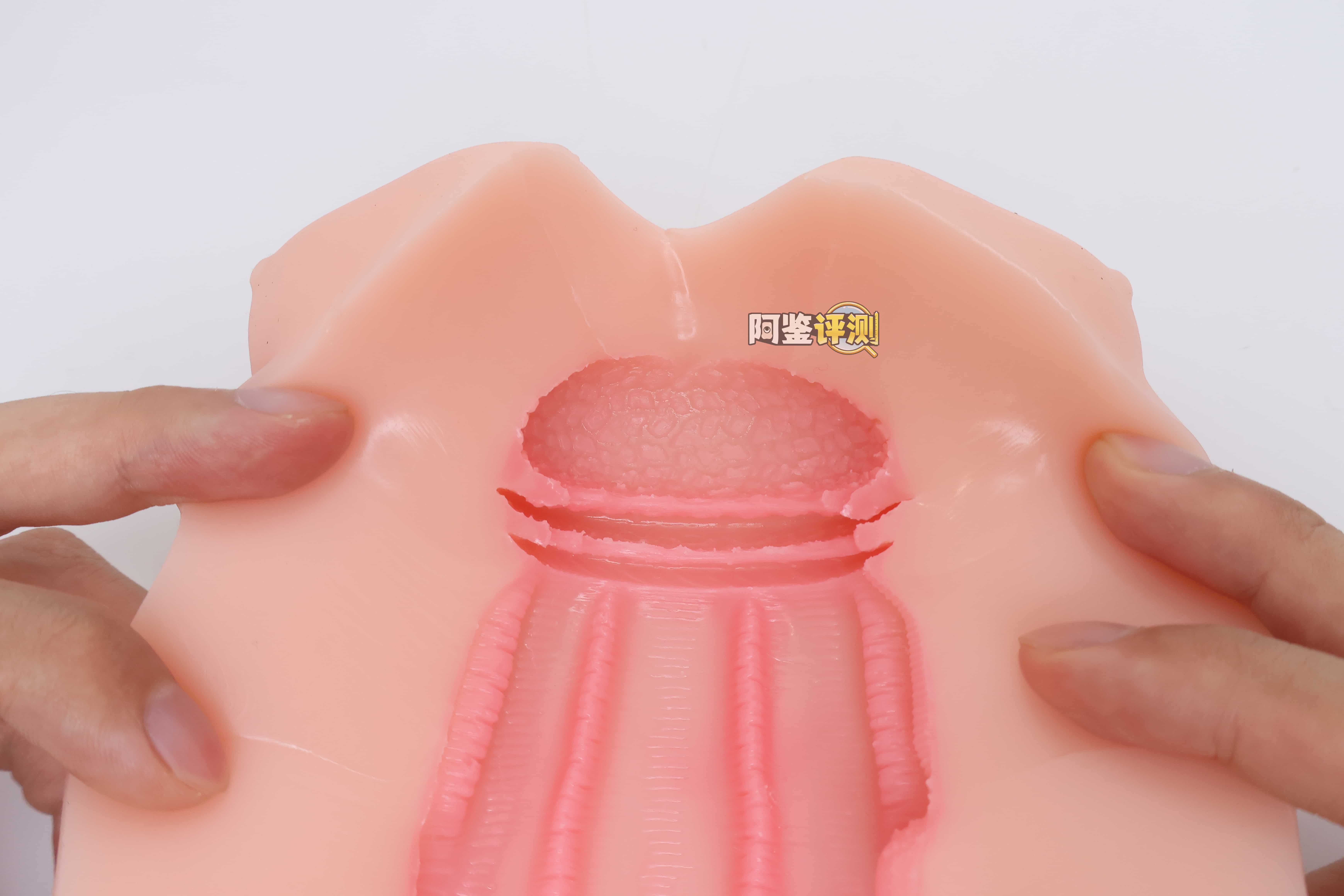 RQS——"牛娘净化"评测!简单紧致的突破型结构,但简单的设计似乎不怎么耐玩