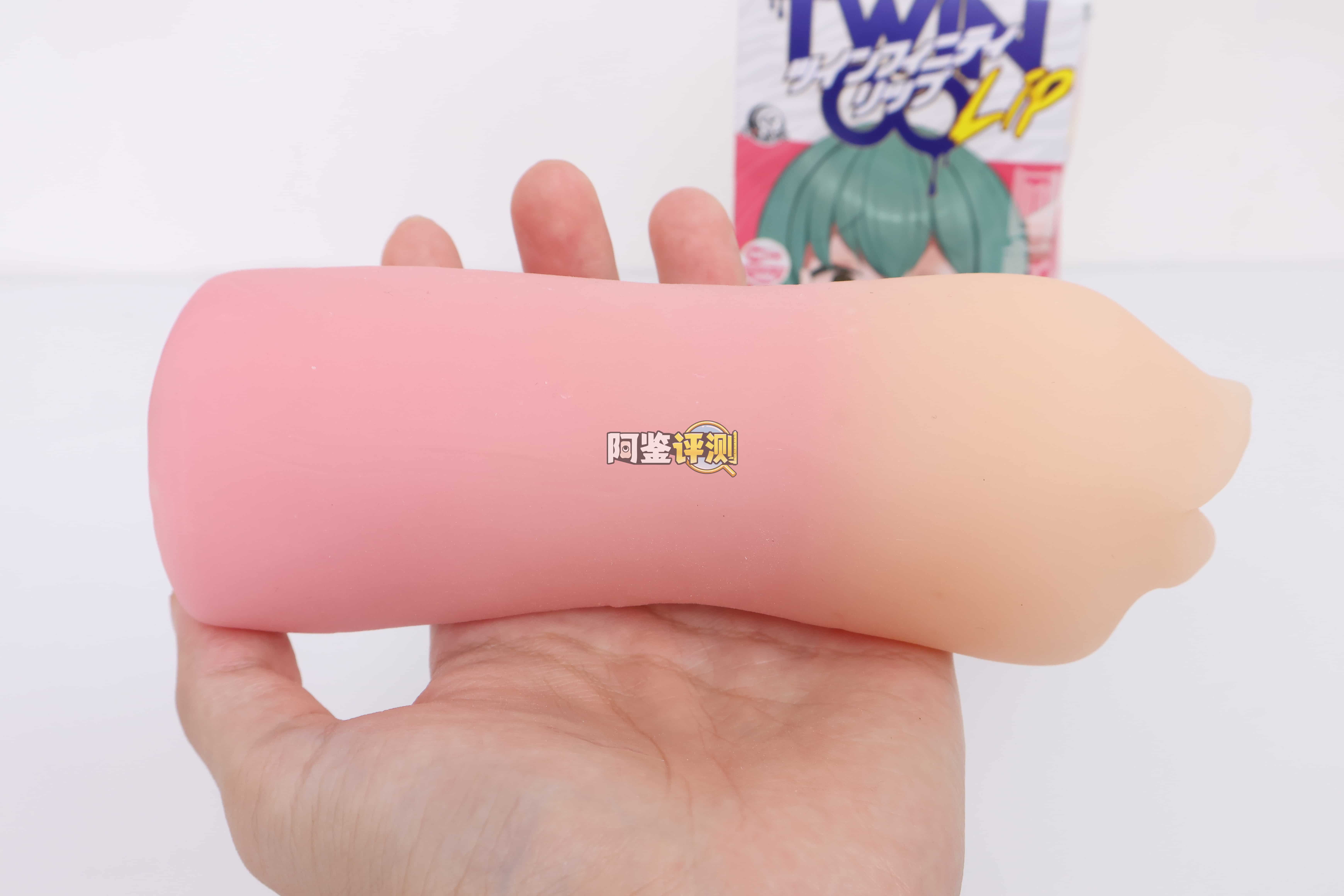 A-one——”回转双唇”评测！孩子们，这根本就不是口交杯....