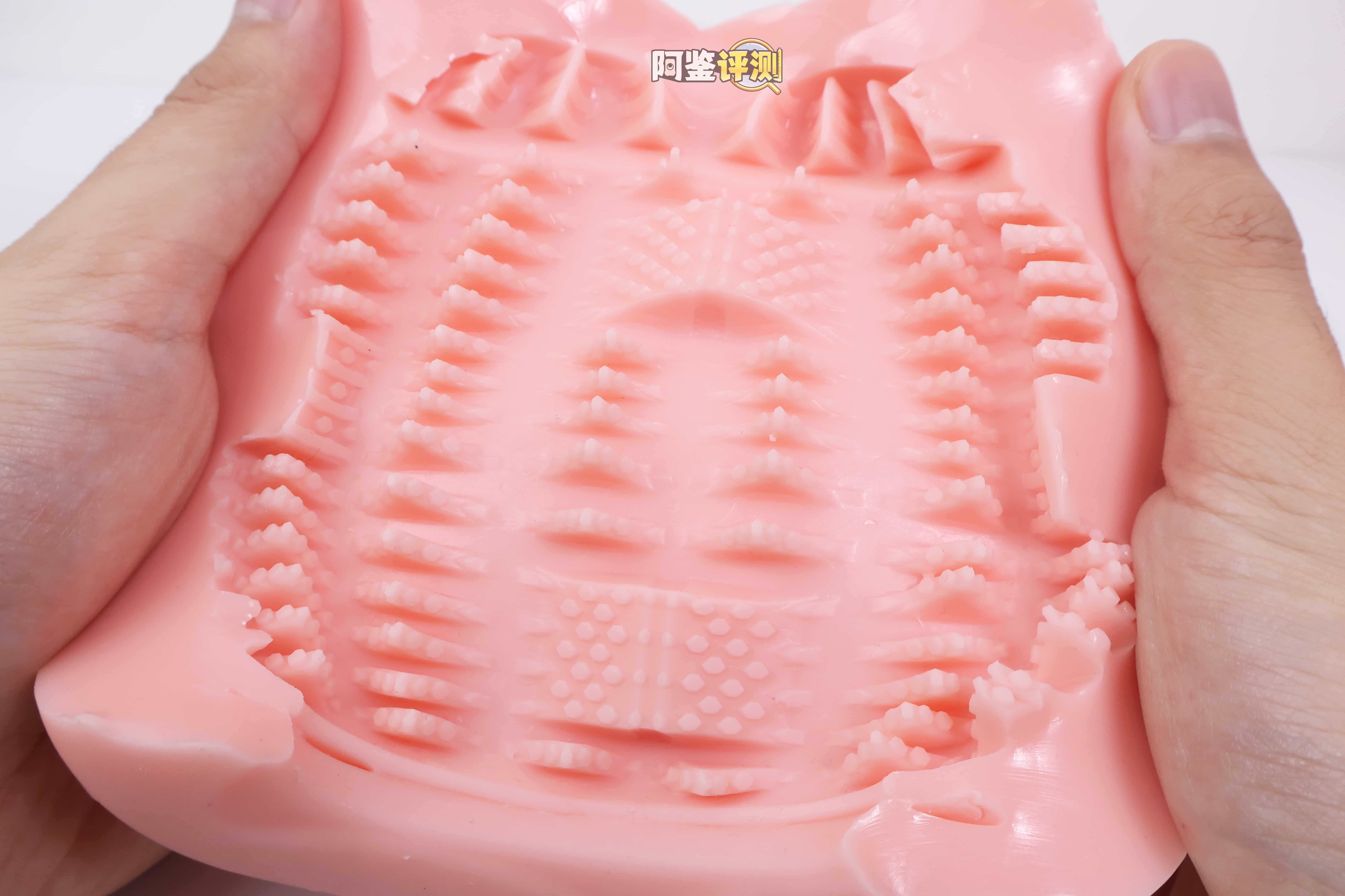 对子哈特——”宝石术士”评测!与排气法完全无缘的大空腔小杯,纹理的密度太低体验非常空洞