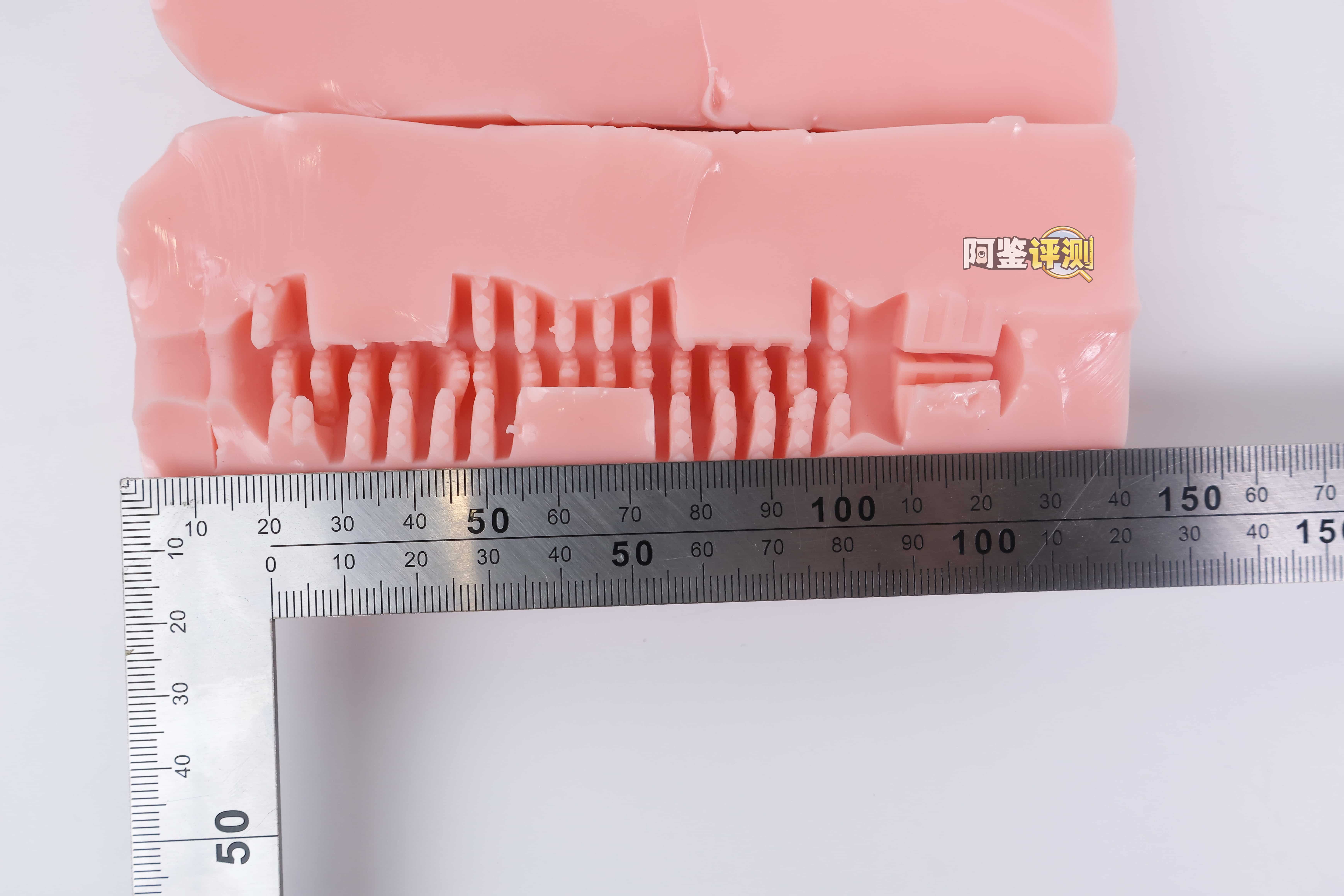 对子哈特——”宝石术士”评测!与排气法完全无缘的大空腔小杯,纹理的密度太低体验非常空洞