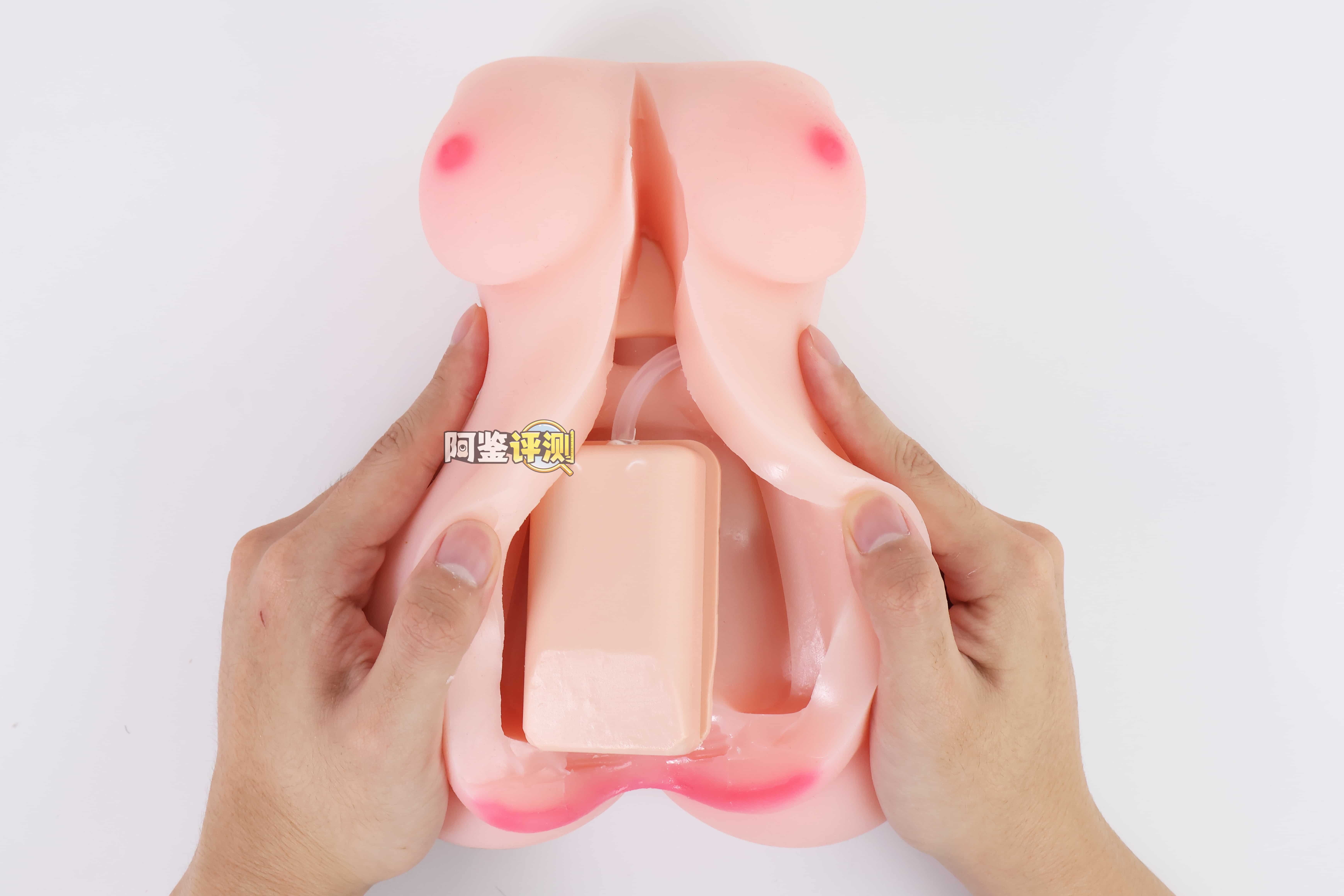 COC——”黑客甜心”评测！贯通同时还有”局部吮吸“？国产电动杯特有的奇怪优化方向